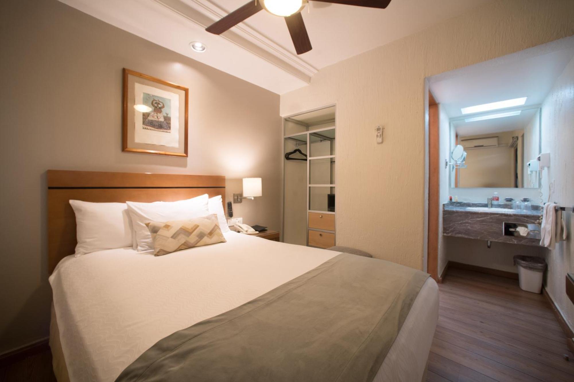 Small Single Room