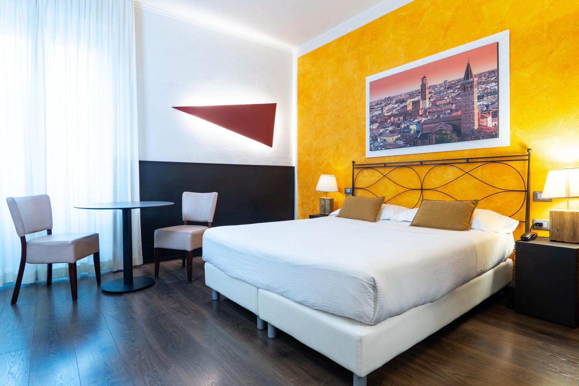 Superior Twin or Double Room,1668045790:JPEG