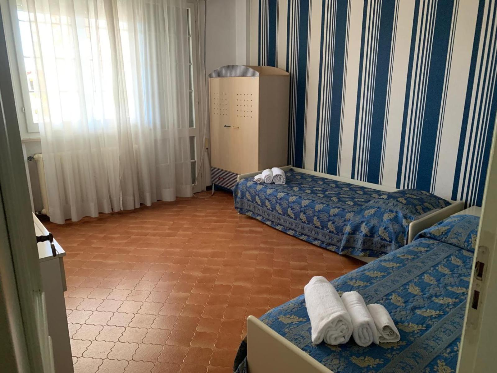 Two-Bedroom Apartment Sea View