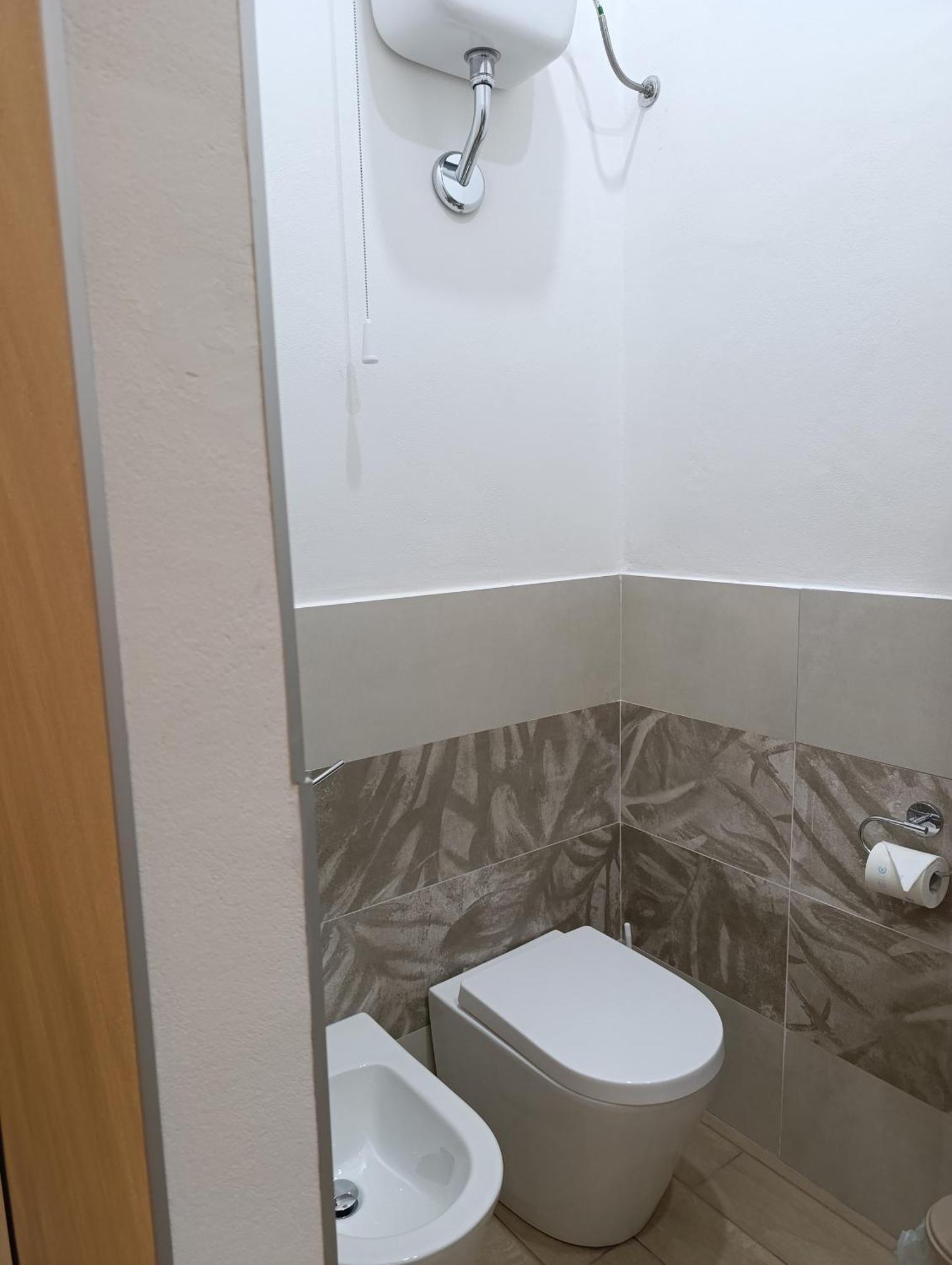 Deluxe Quadruple Room,1668427397:JPEG