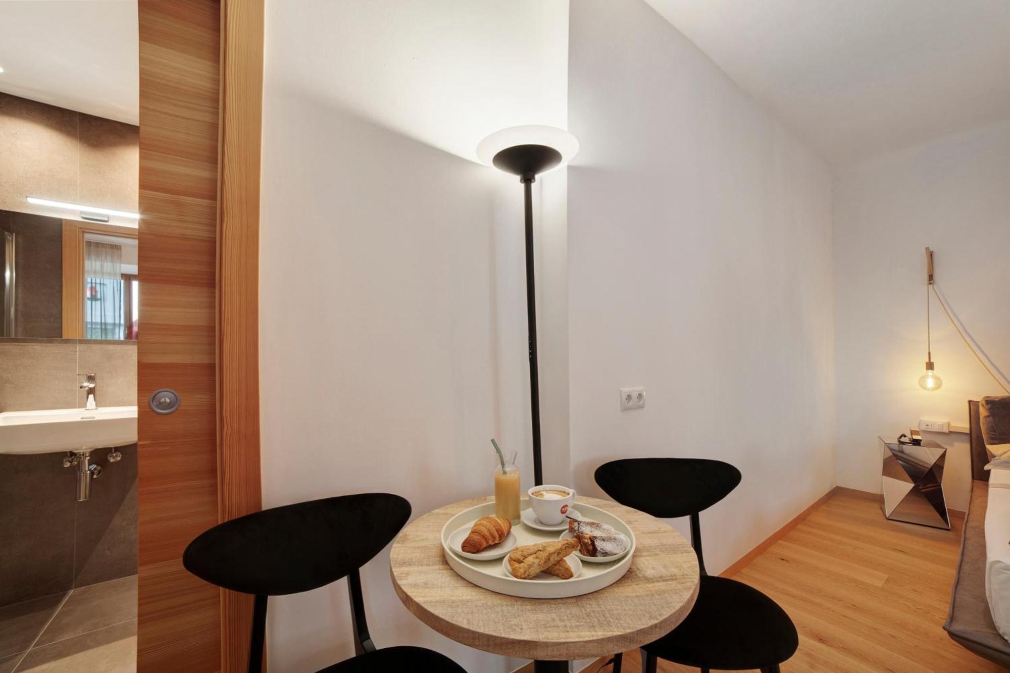 Quadruple Room with Shower,1668672198:JPEG