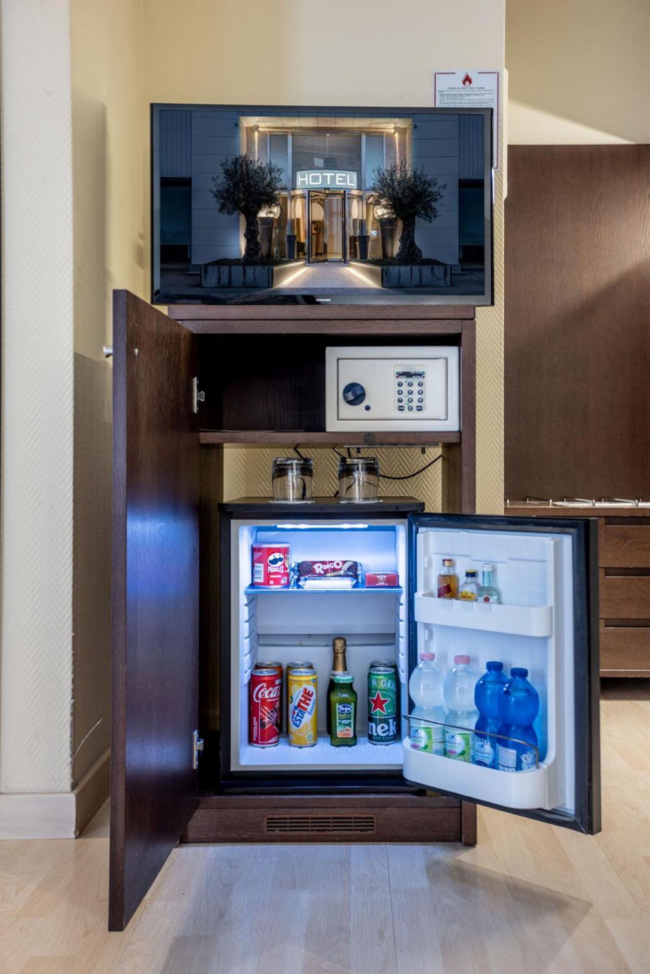 Standard Family Room