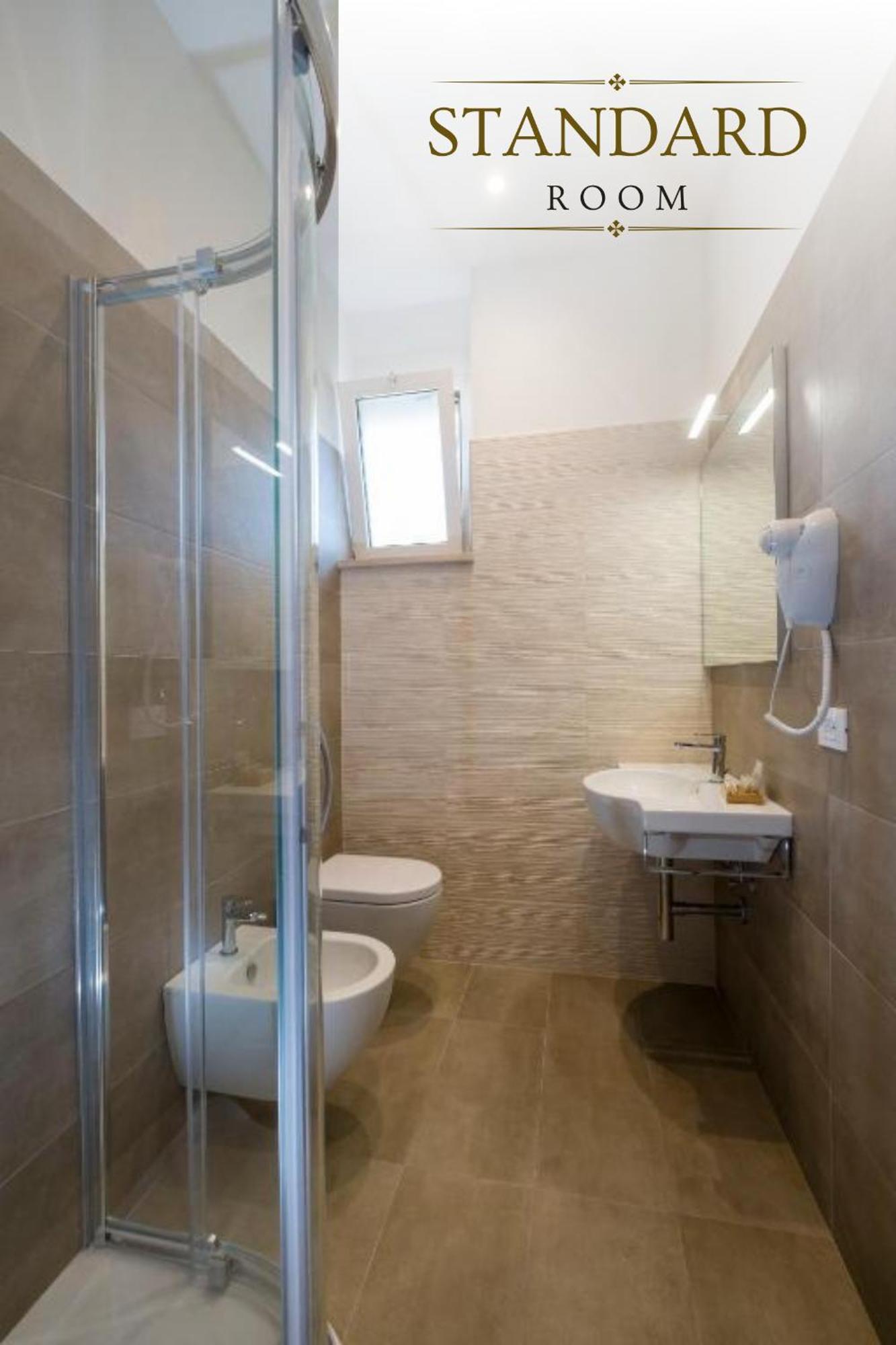 Standard Double or Twin Room,1682961109:JPEG