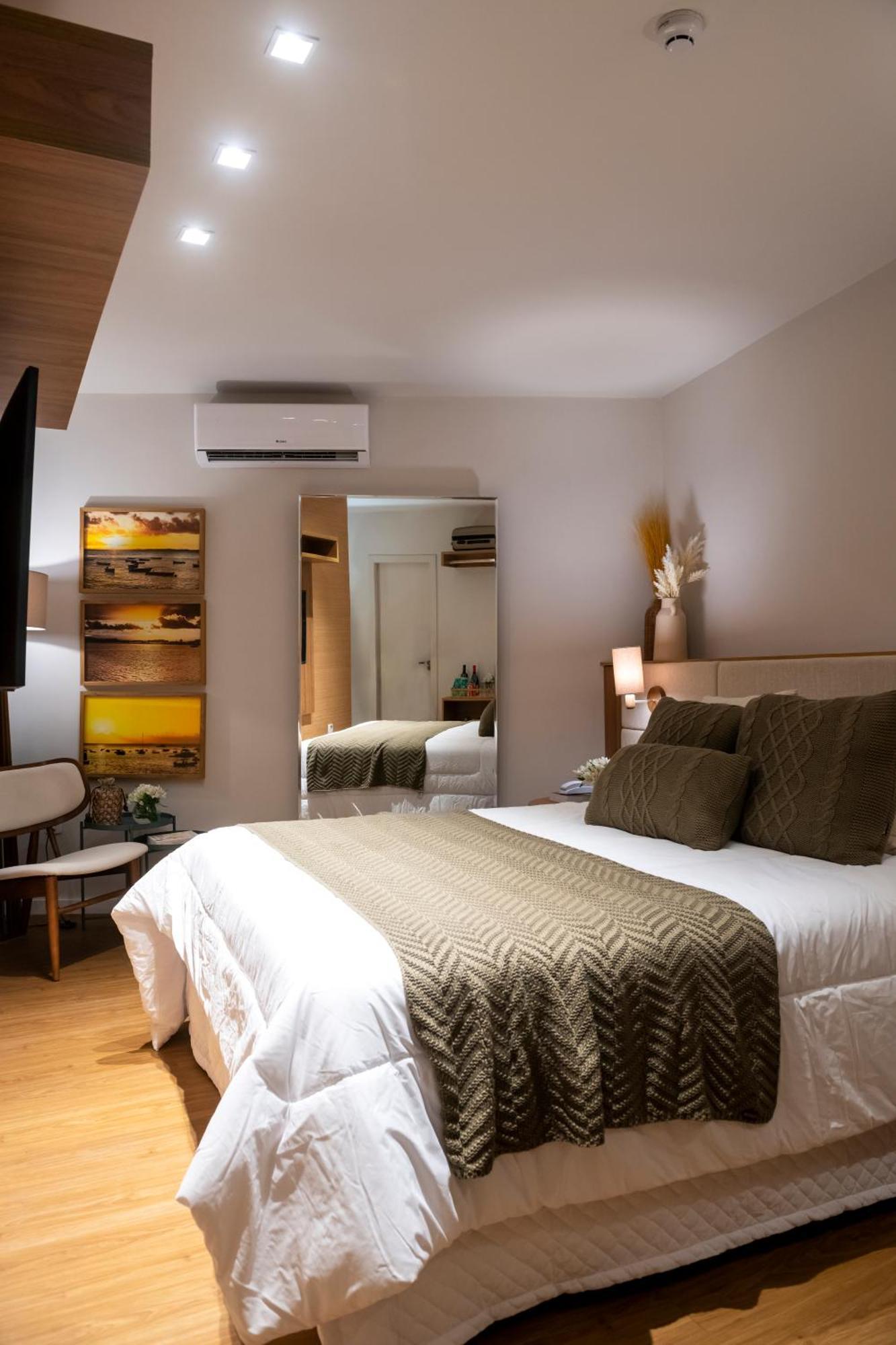 Quarto Superior com Cama Queen-size