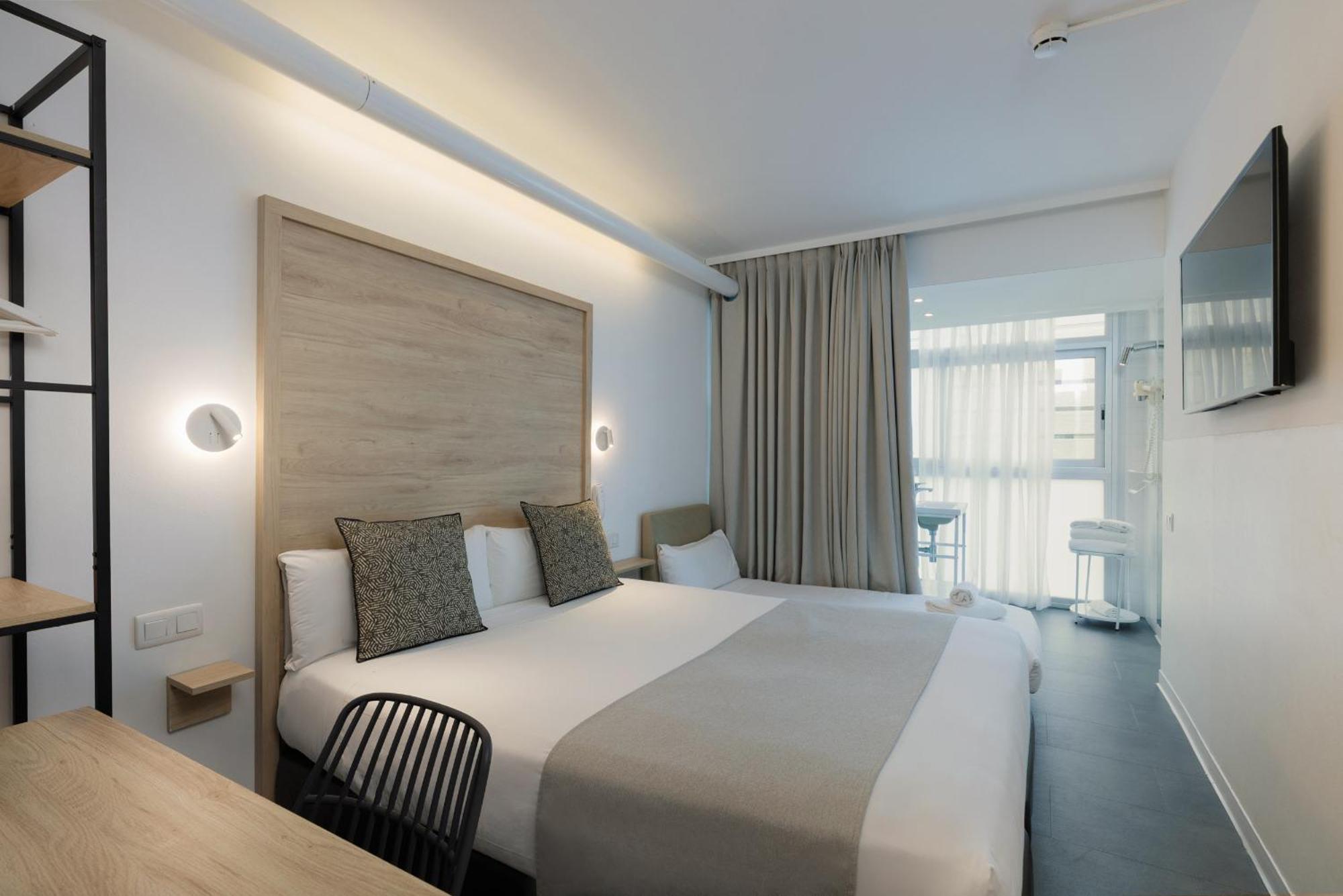 Triple Room,1631553590:JPEG