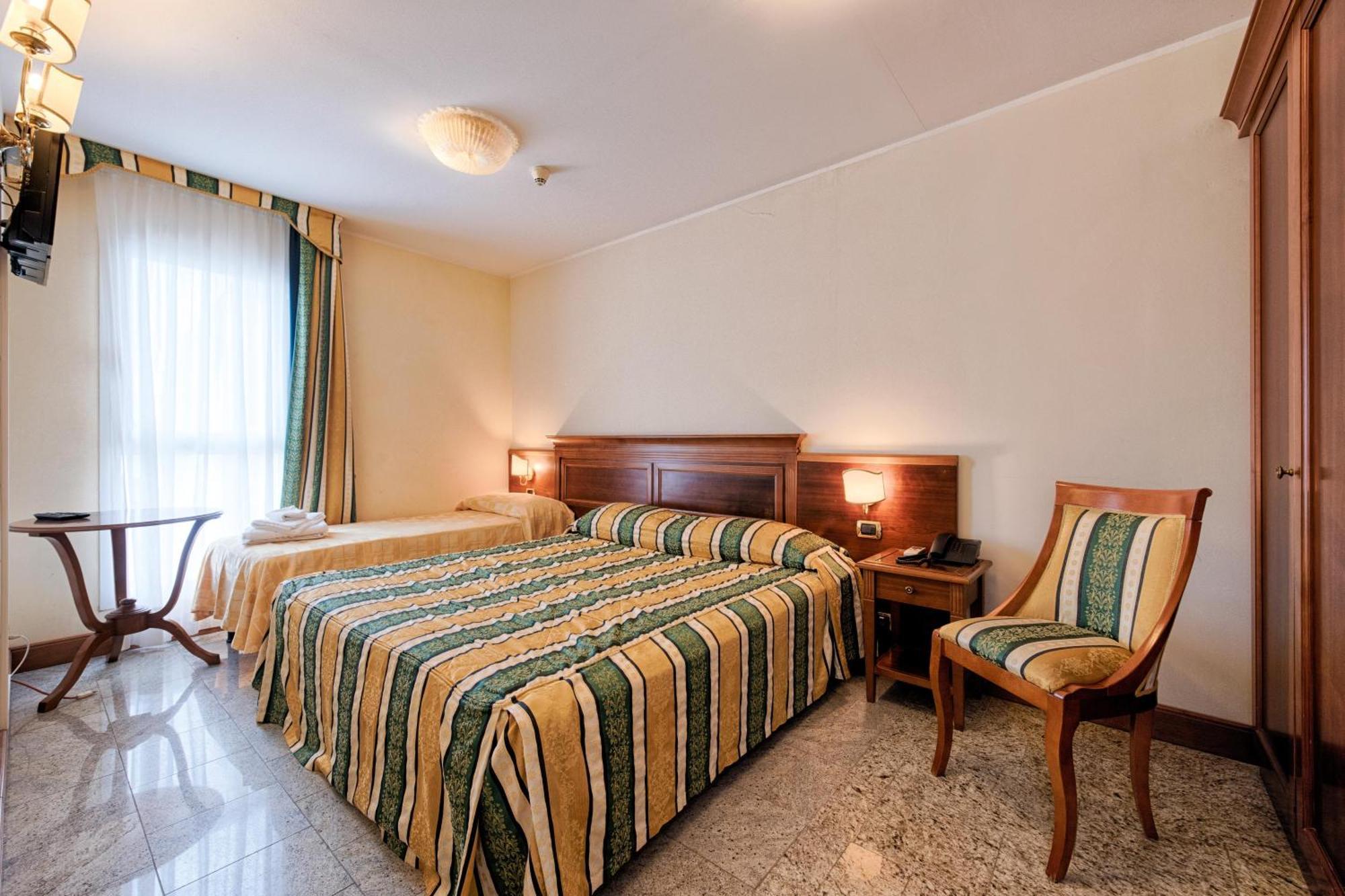 Family Suite,1669831704:JPEG