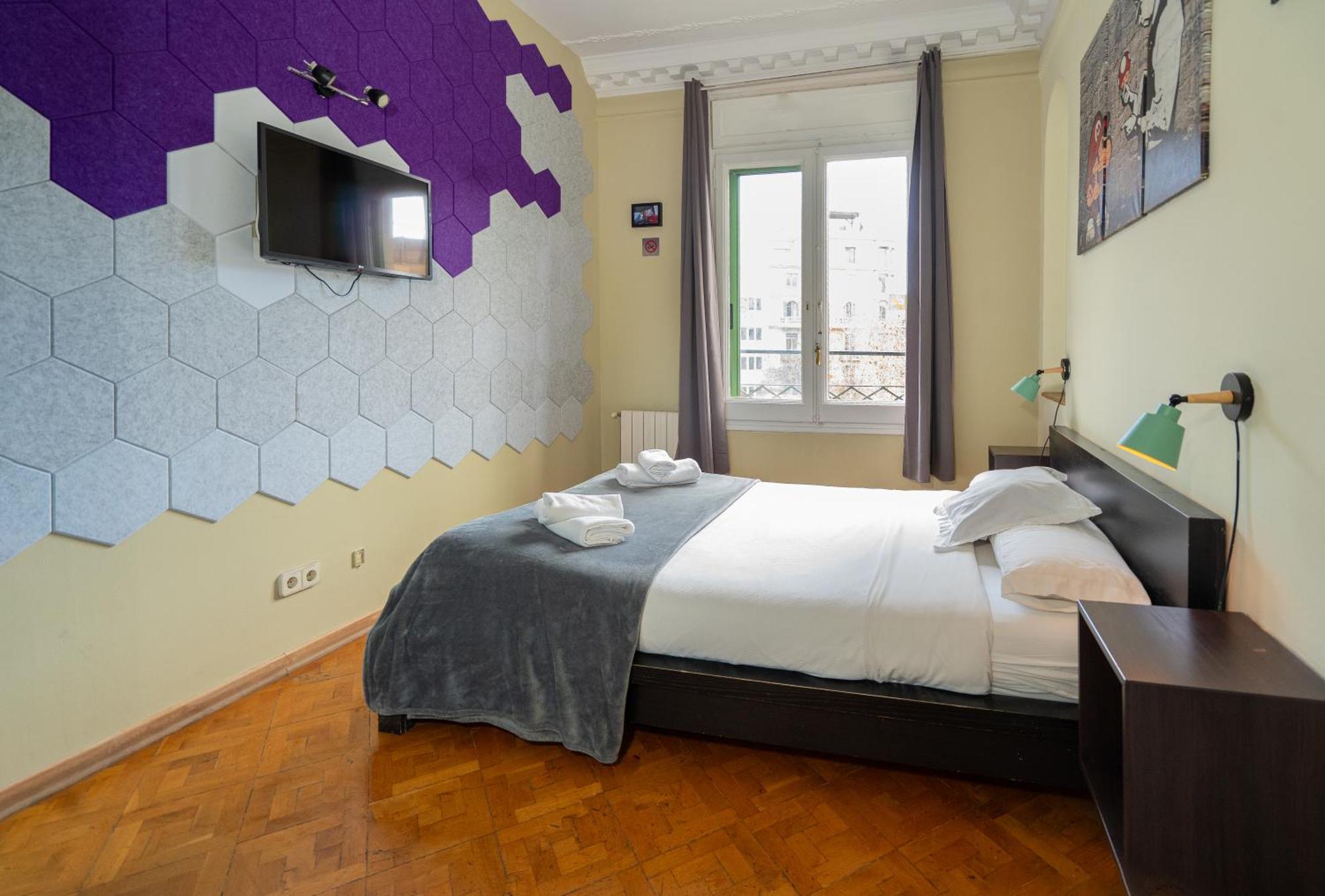 Double Room Private Bathroom