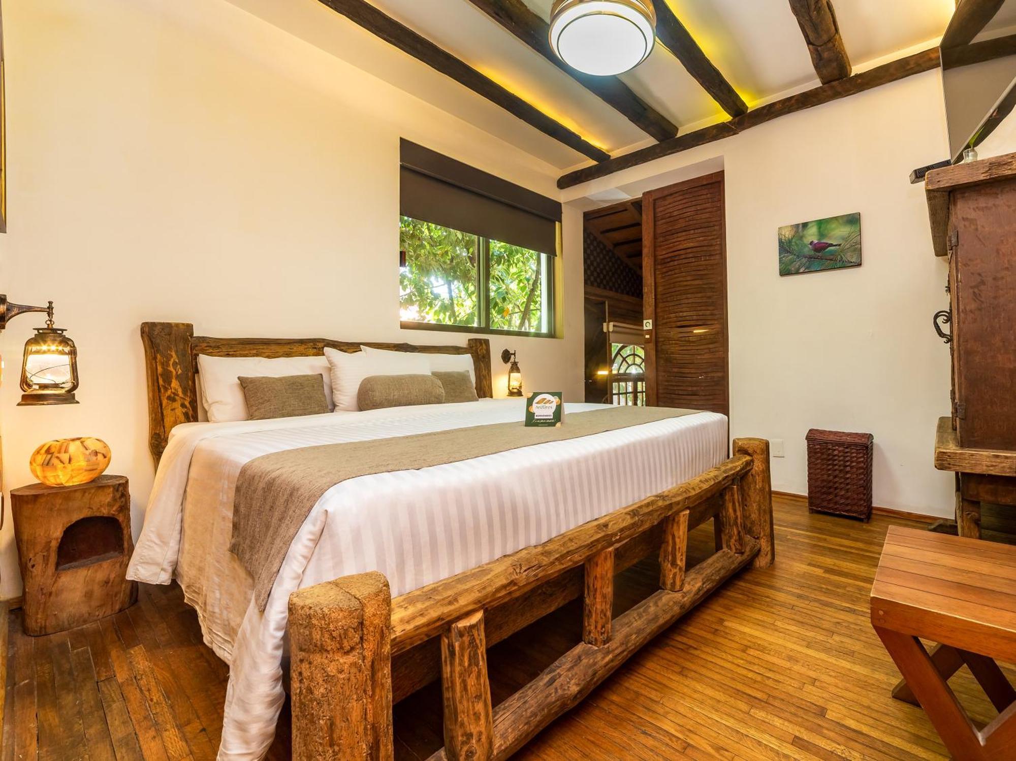 Deluxe Suite room,1669855569:JPEG