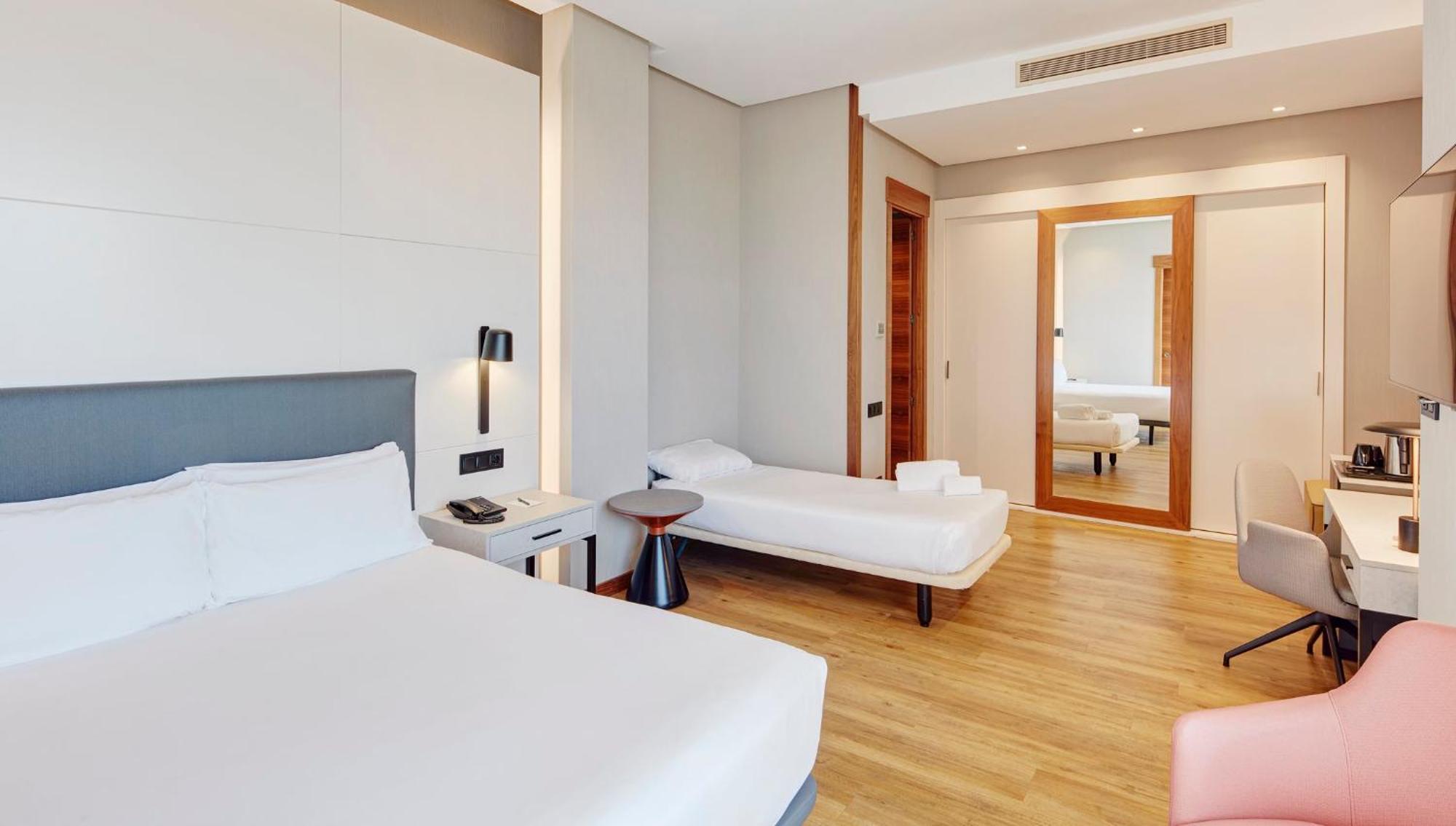 Superior Double Room,1670699270:JPEG