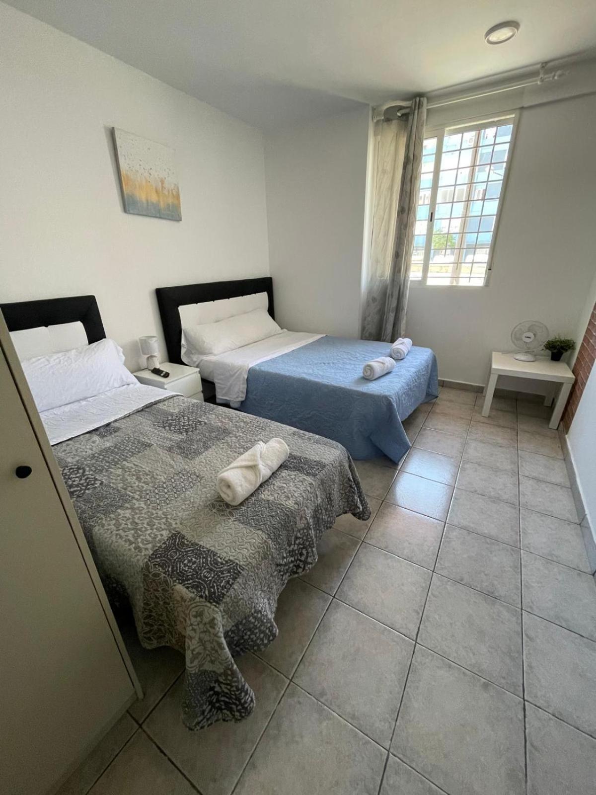 Habitación Doble con baño privado - 2 camas