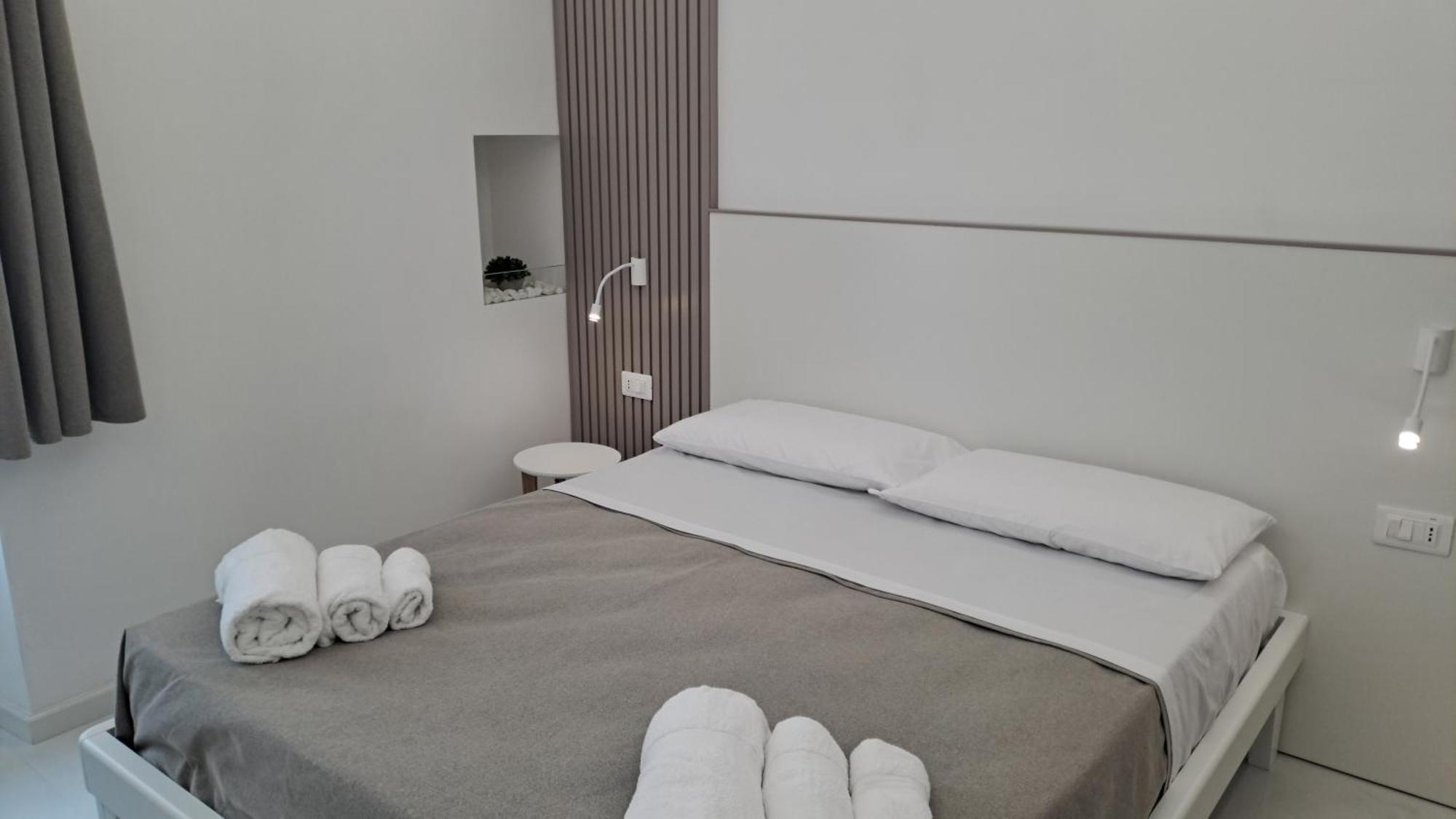 Camera Matrimoniale con Bagno Privato