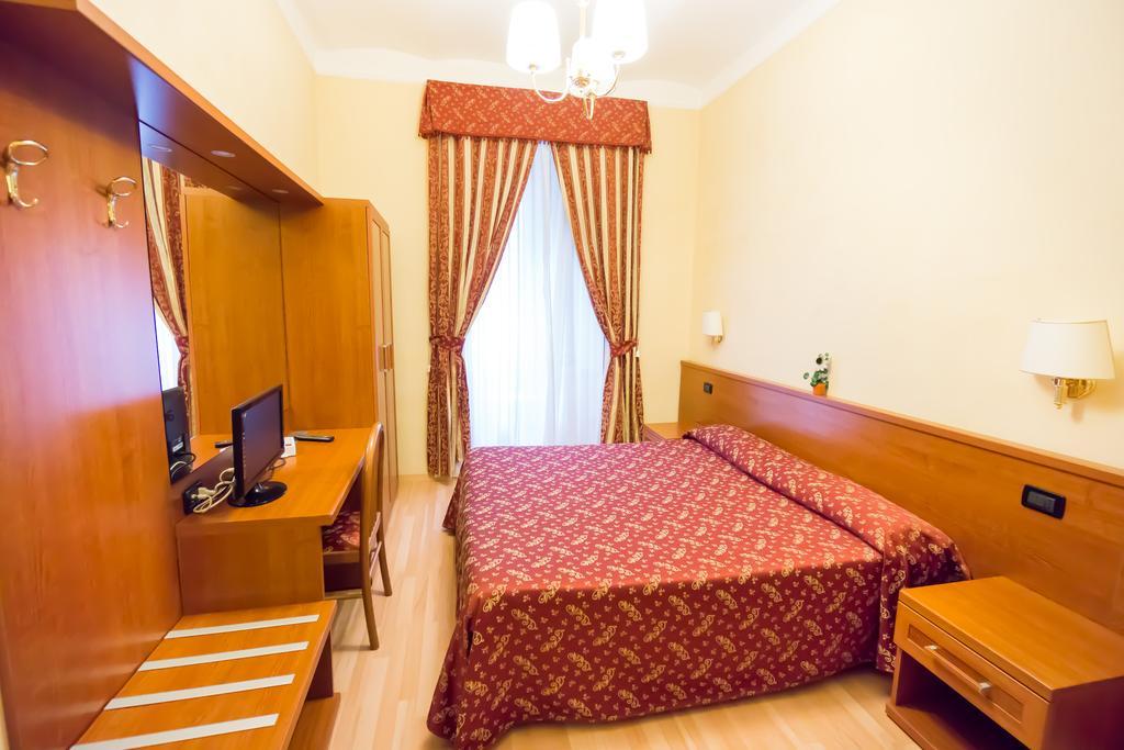 Double or Twin Room,1446661696:JPEG