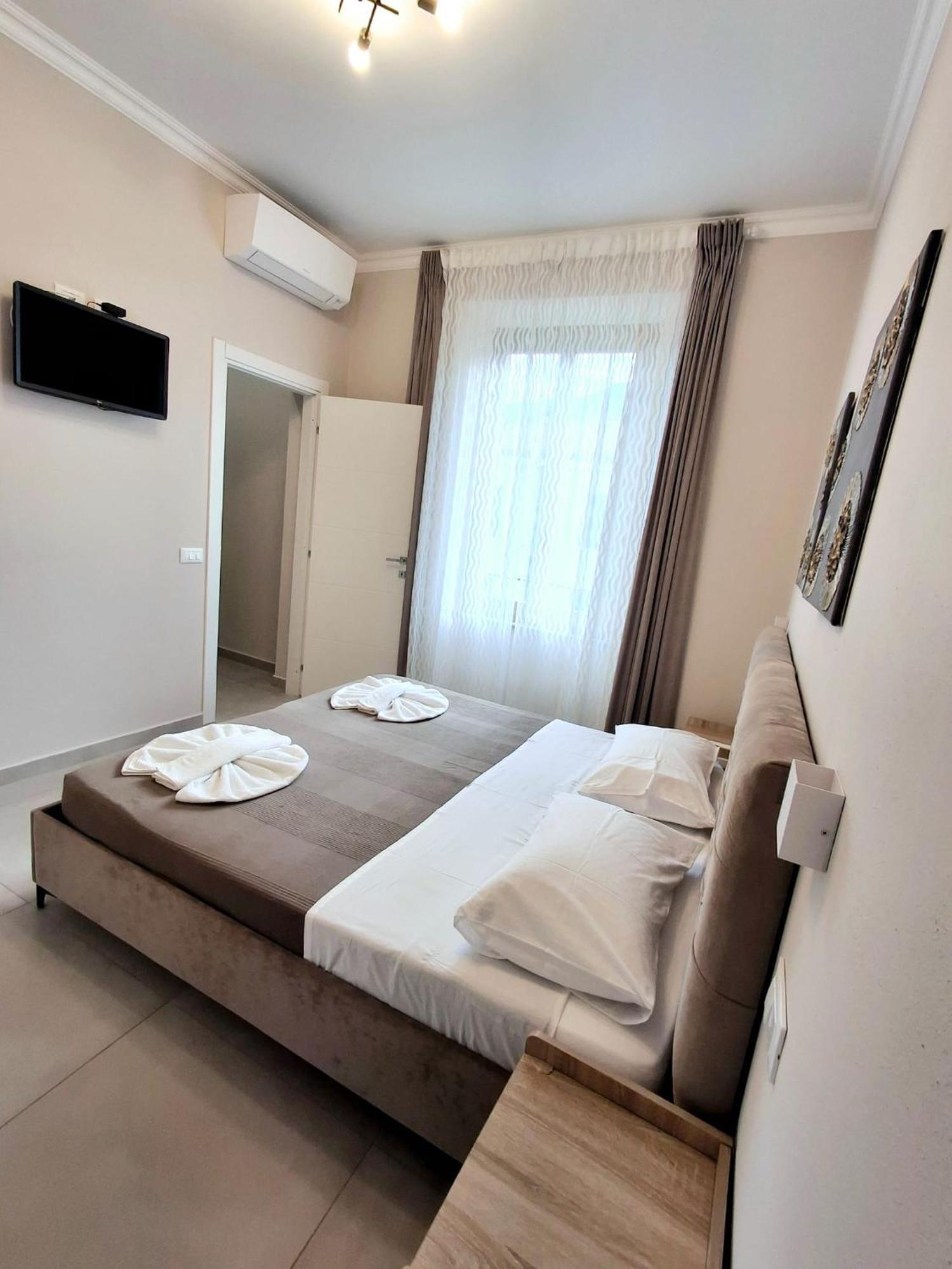 Double Room,1672056059:JPEG
