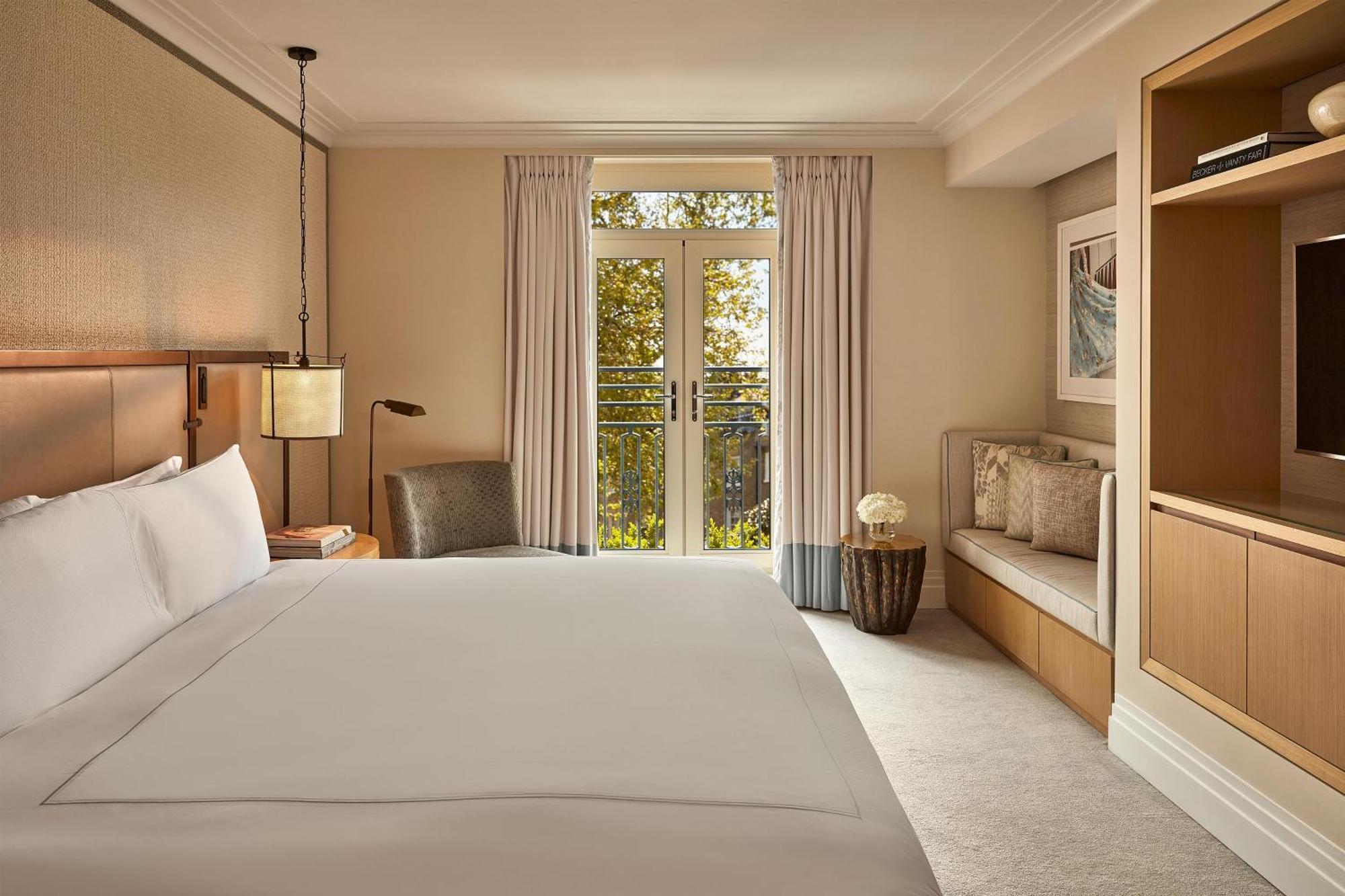 Deluxe Room,1771728532:JPEG