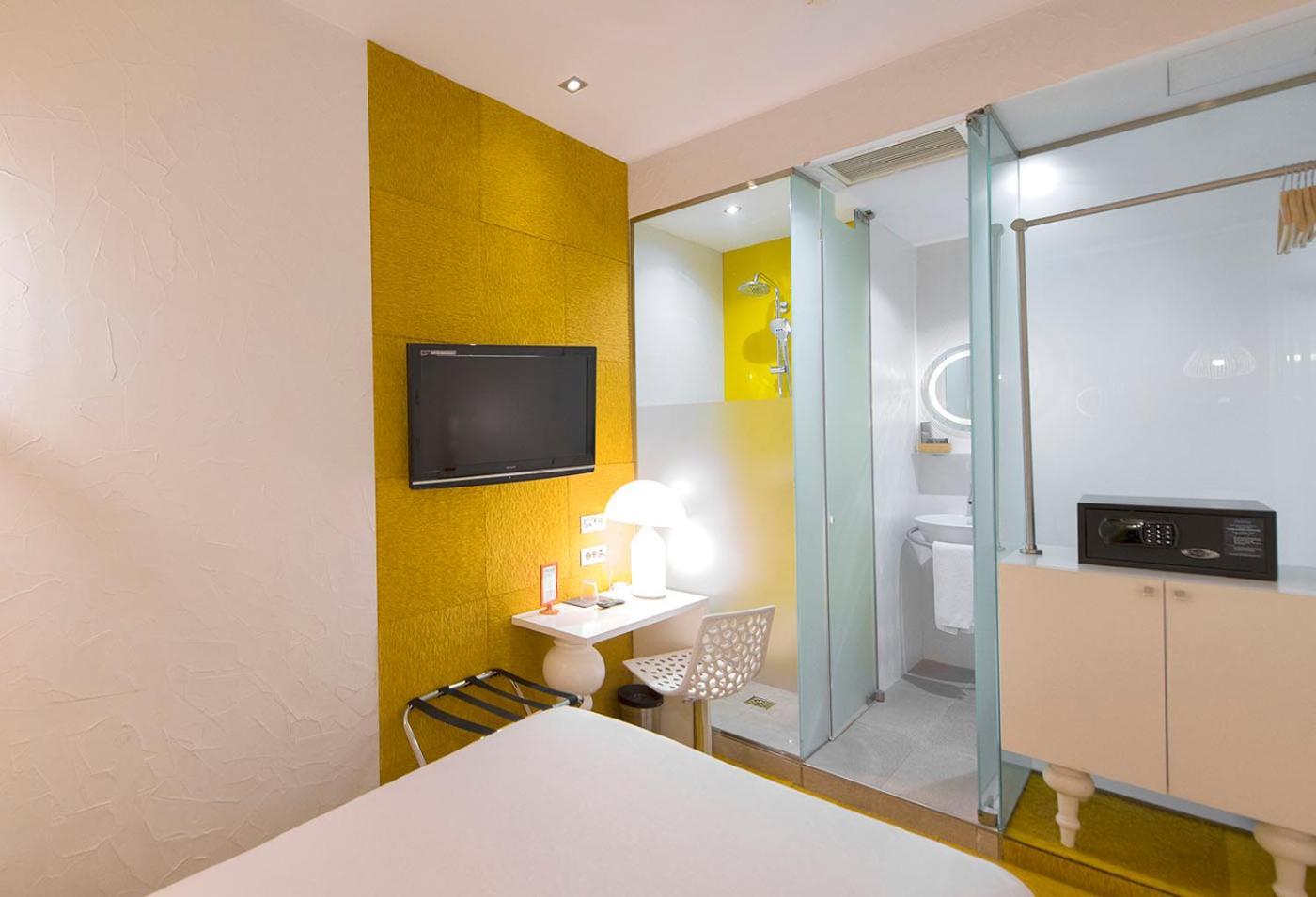 Single Room