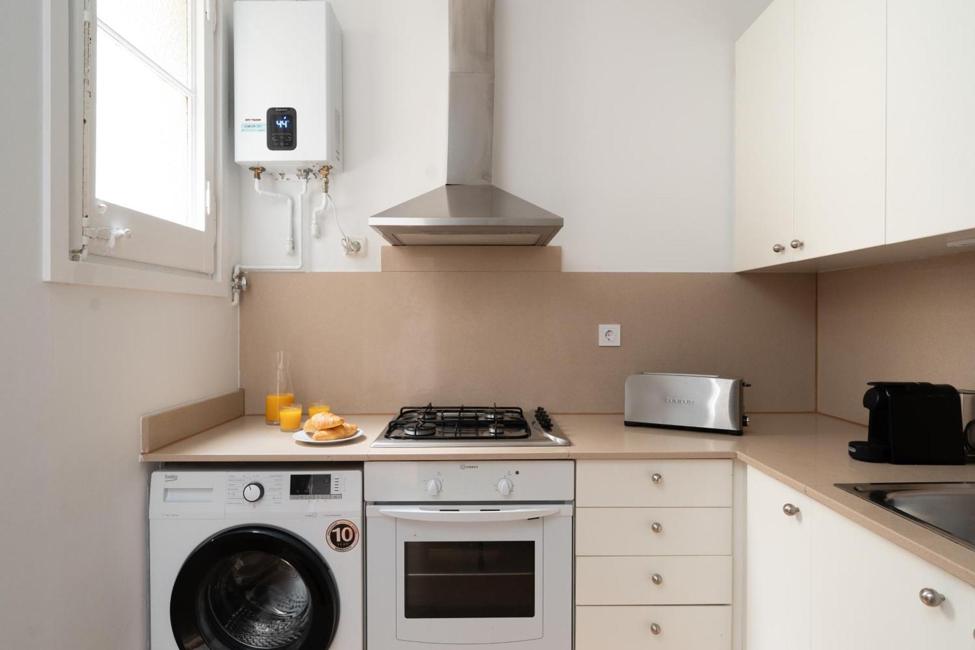 Four-Bedroom Apartment,1672584857:JPEG