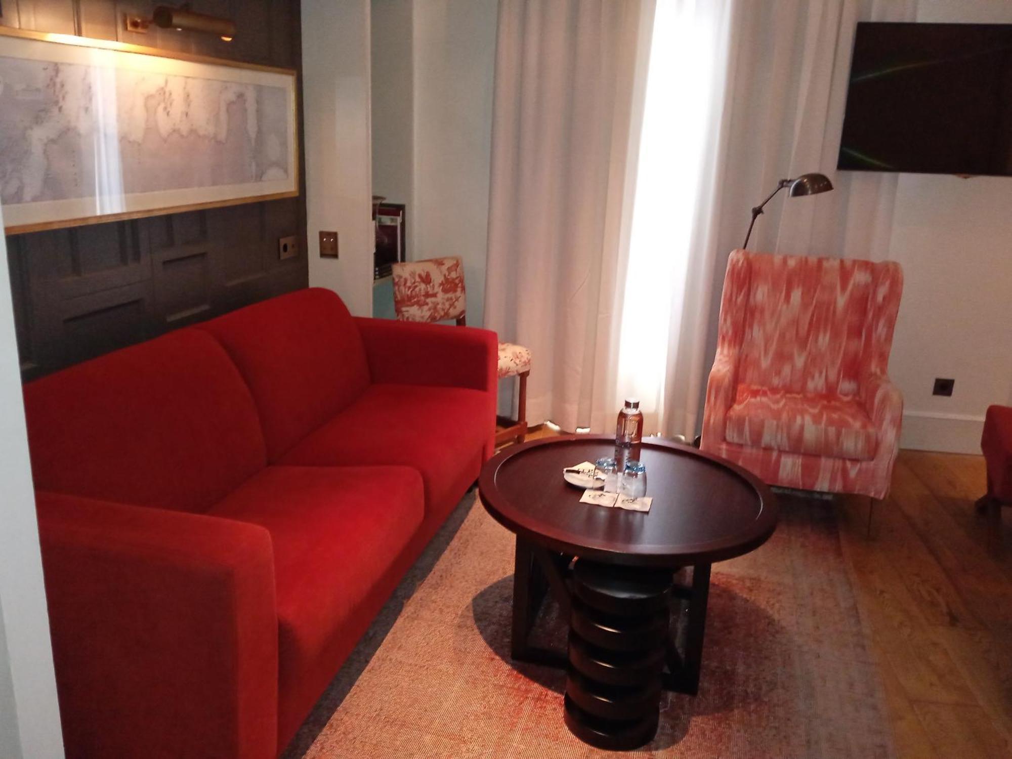 Junior Plaça Suite