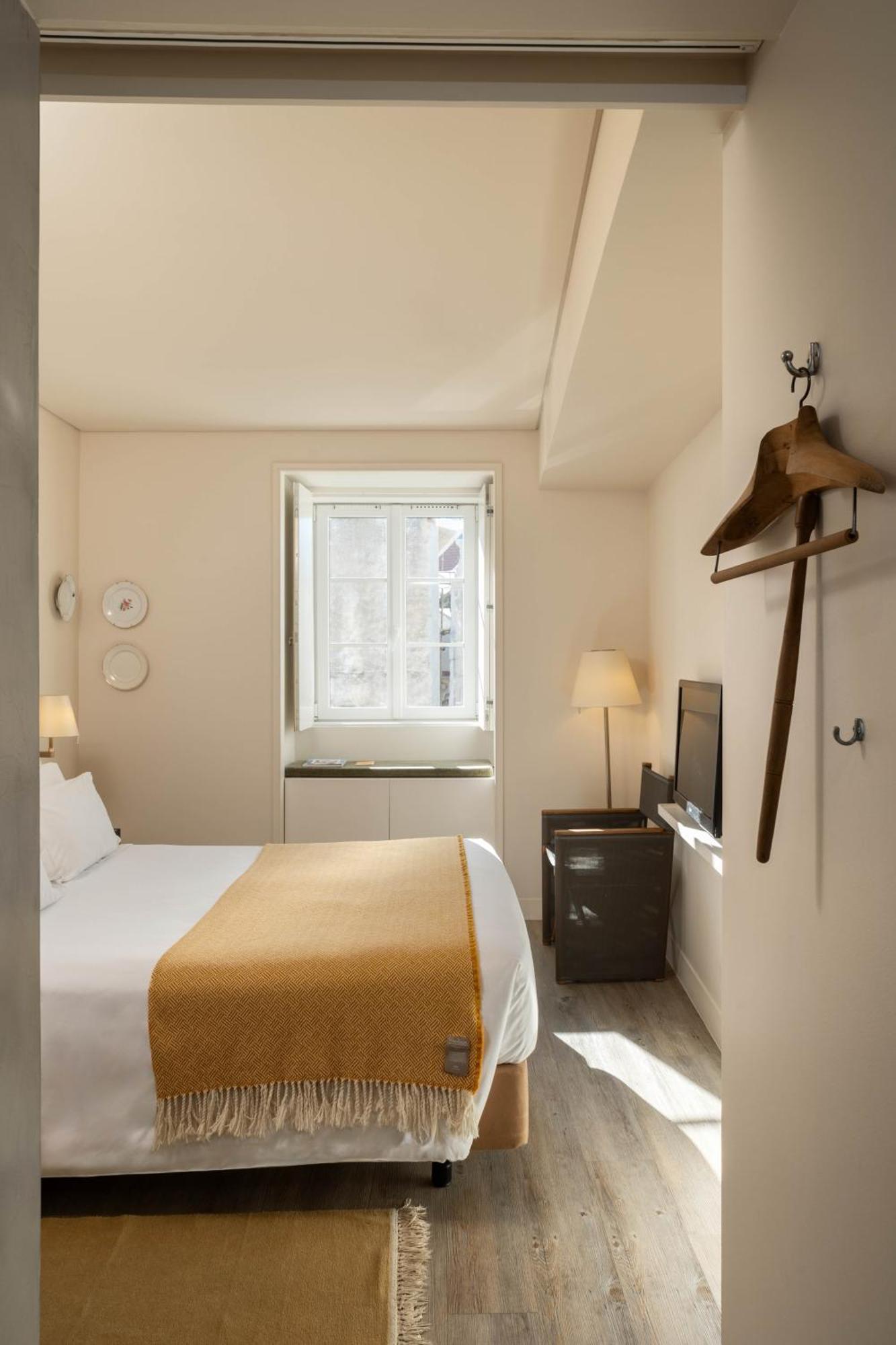 Standard Twin or Double Room,1673657445:JPEG
