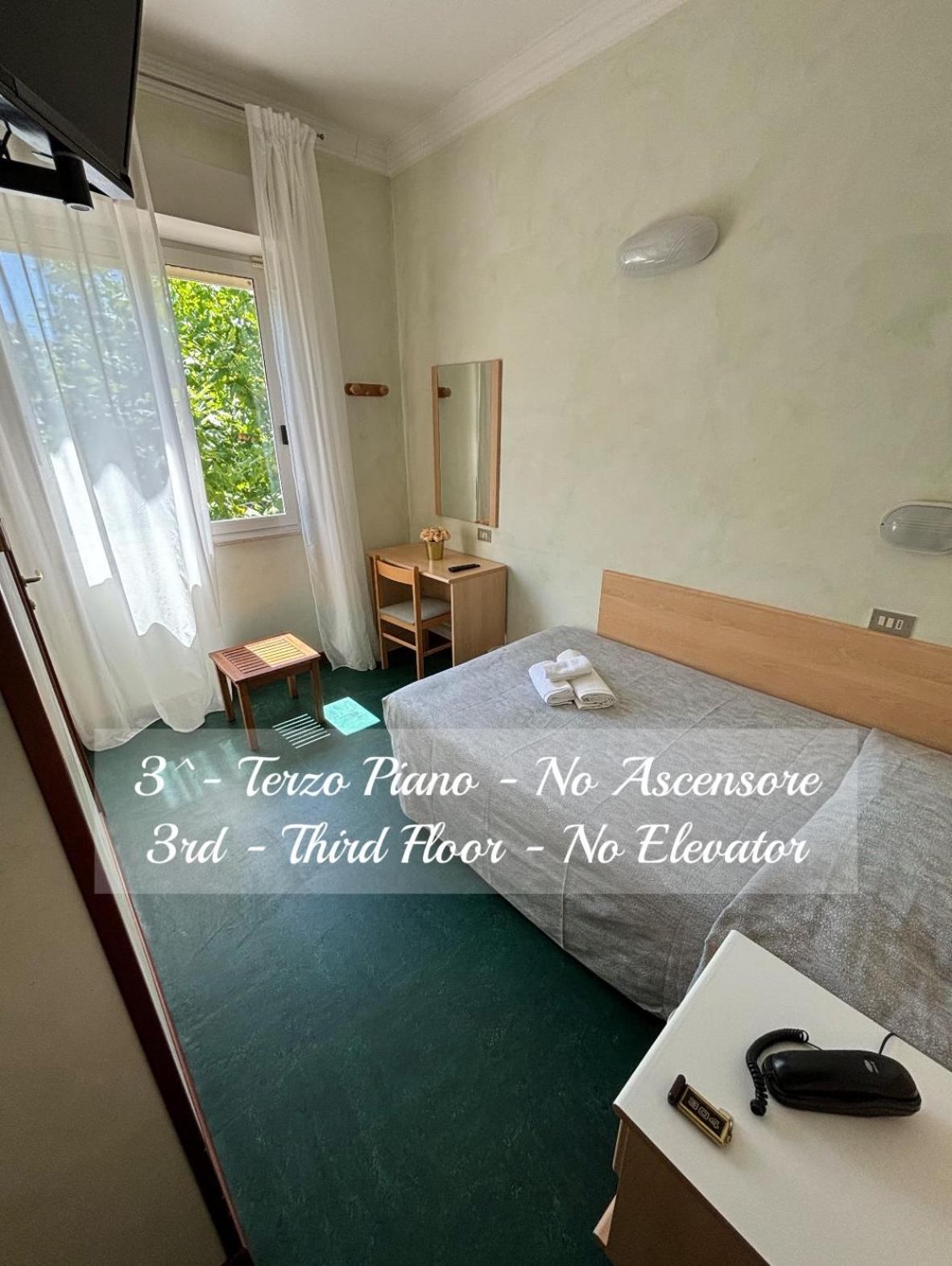 Economy Single Room,1674017593:JPEG