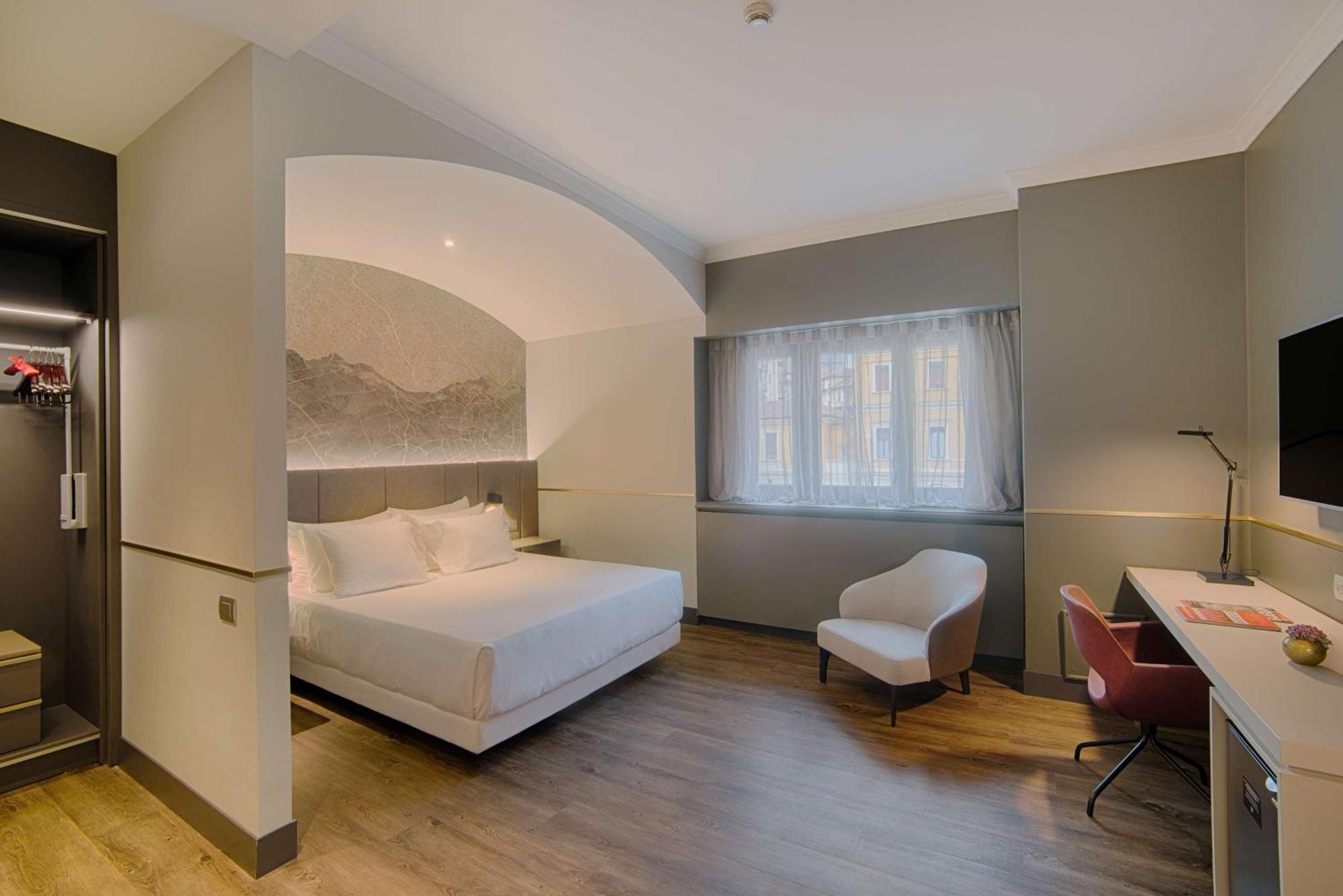 Superior Double Room,1709524834:JPEG