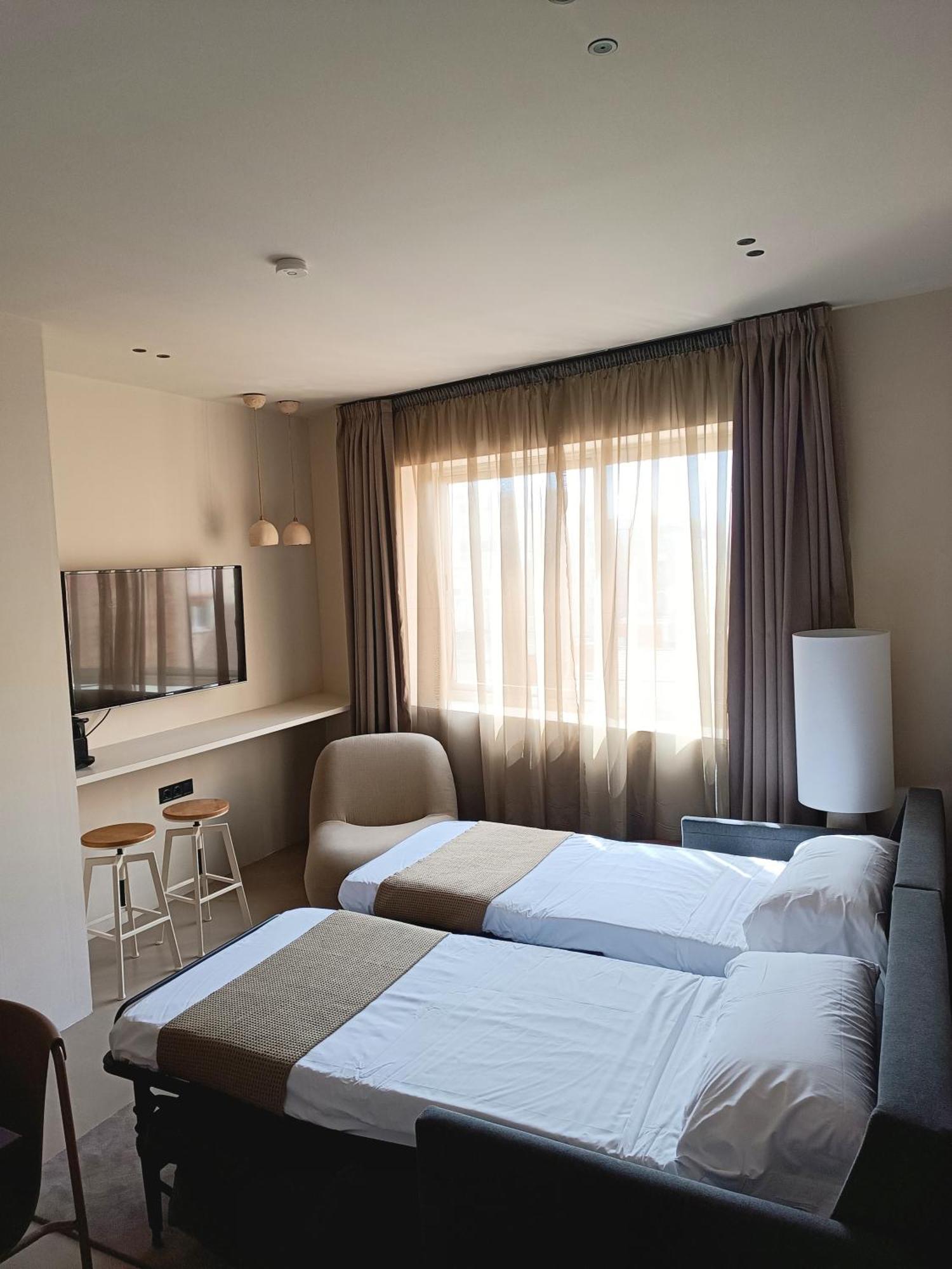 One-Bedroom Superior Apartment,1674699039:JPEG