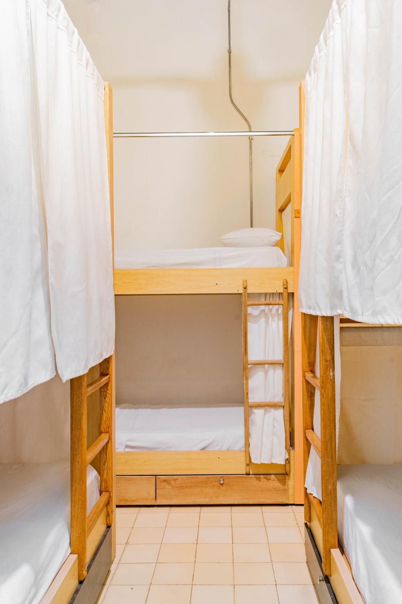 Bed 6-Bed Dormitory Room,1674790808:JPEG