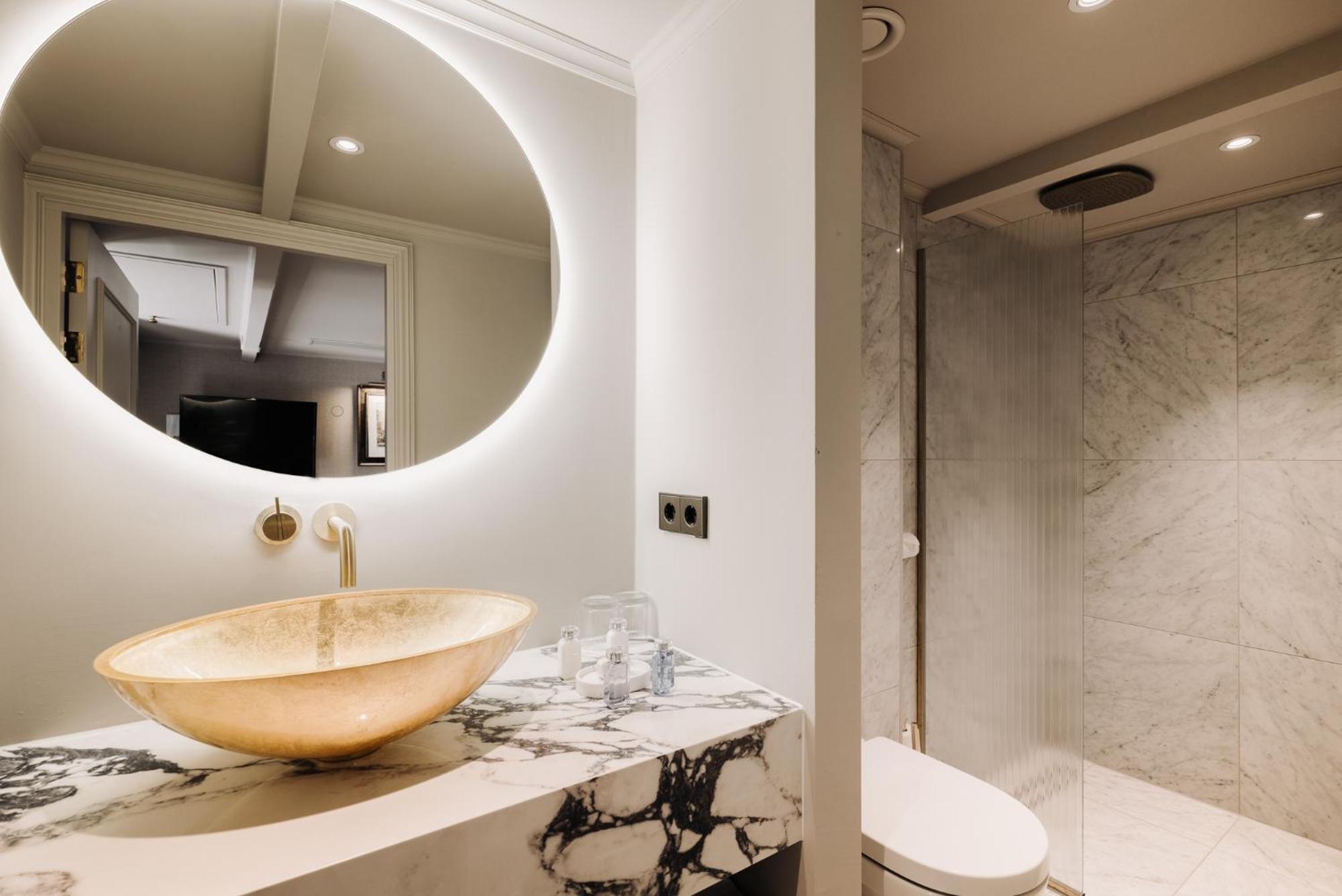 Small Double Room - (Little Room Garden View, Bath),1674807274:JPEG