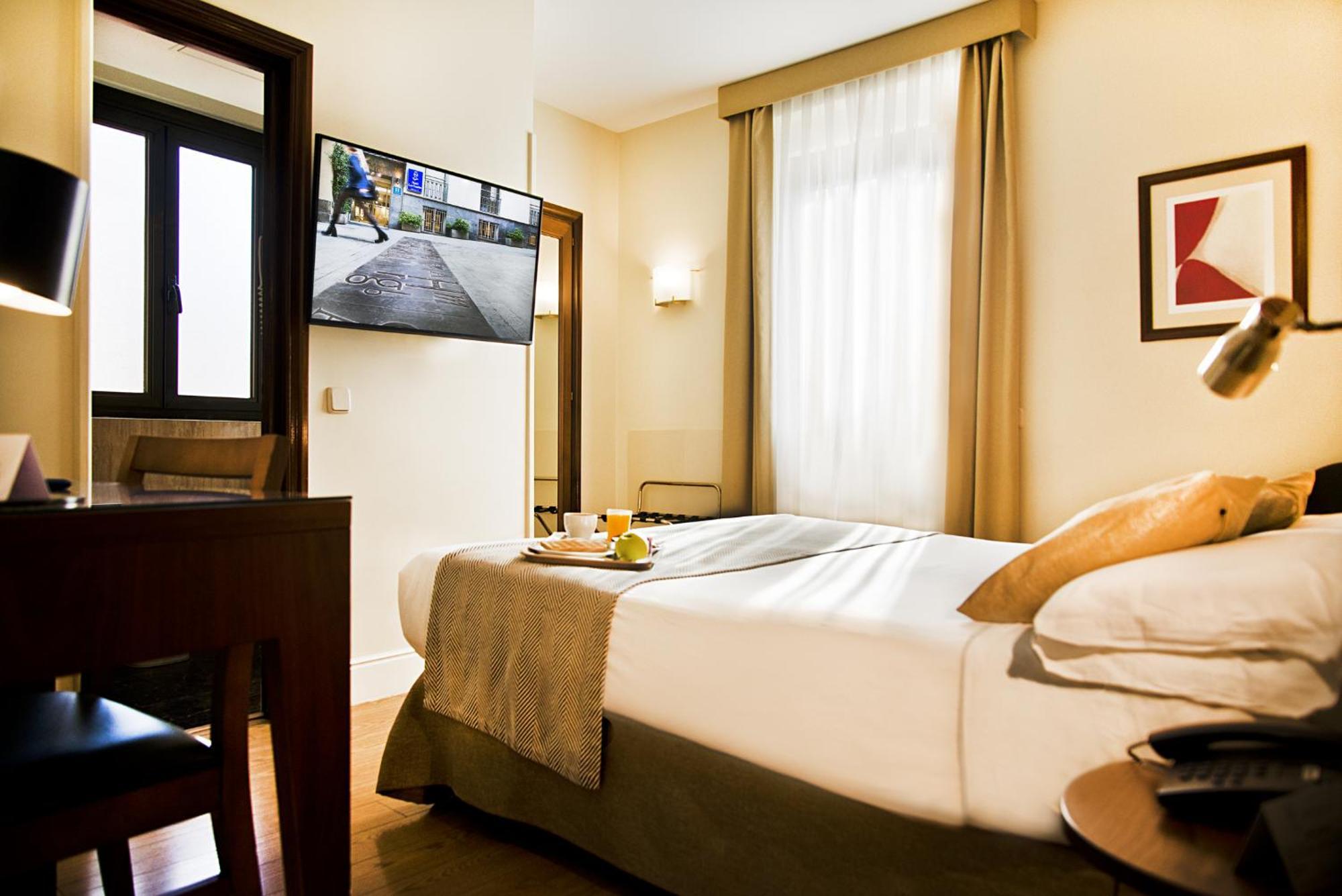 Double Room,1676728740:JPEG