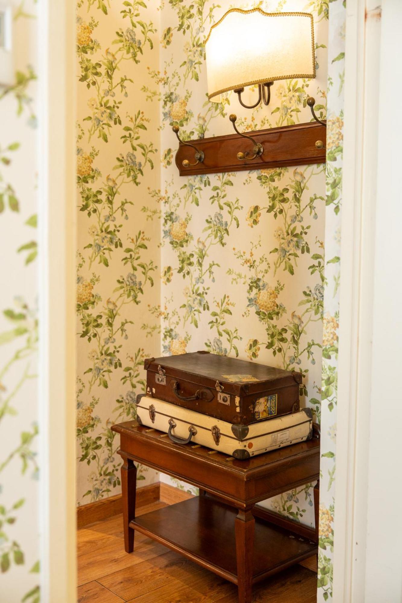 Two-Bedroom Suite,1676728554:JPEG