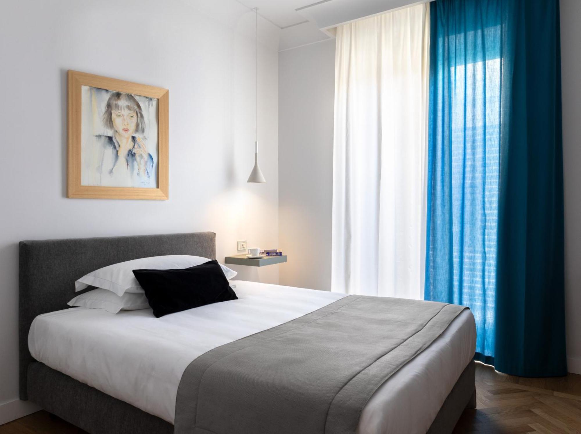 Classic Single Room French Bed,1676732594:JPEG