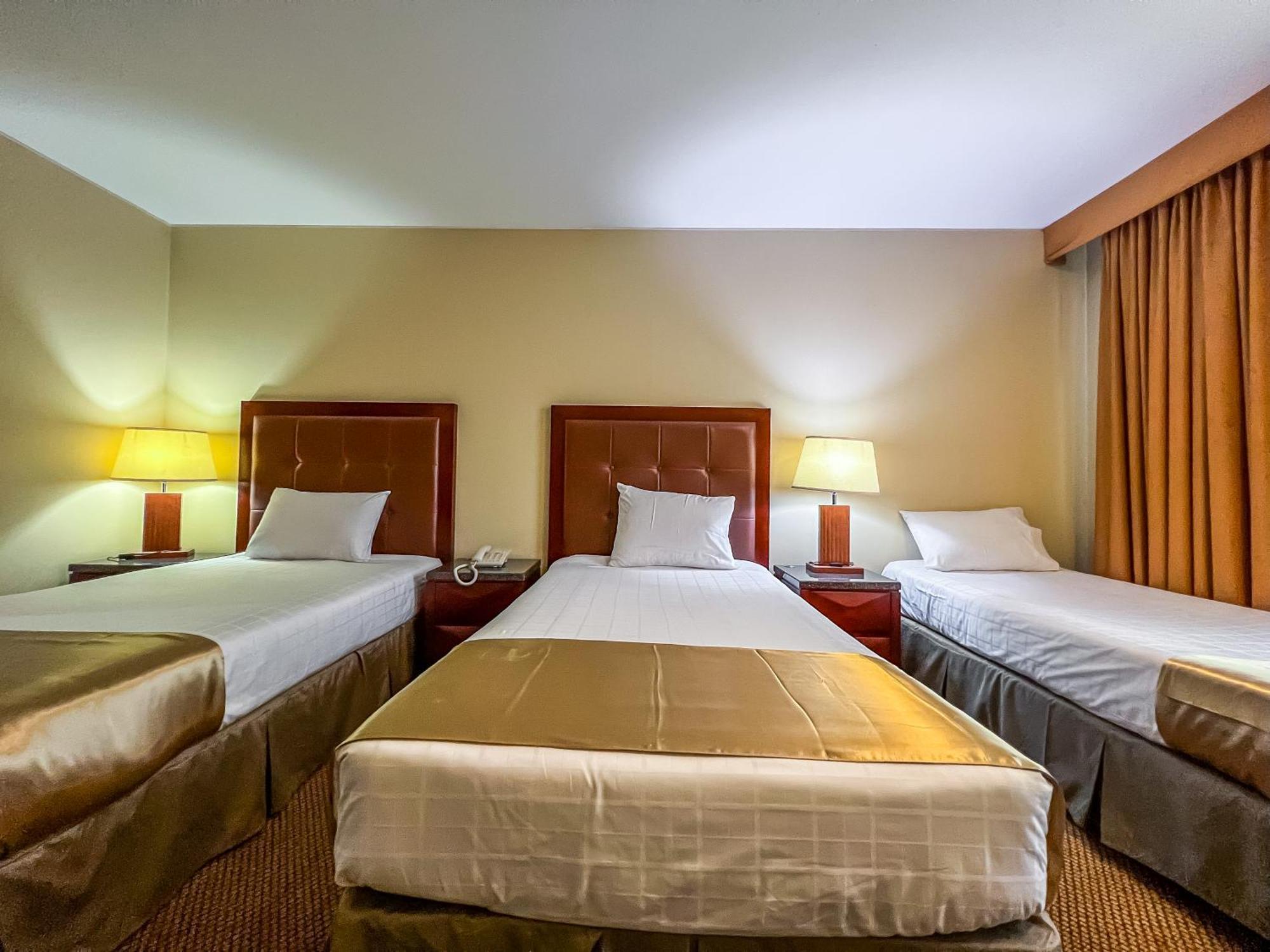 Executive Triple Room