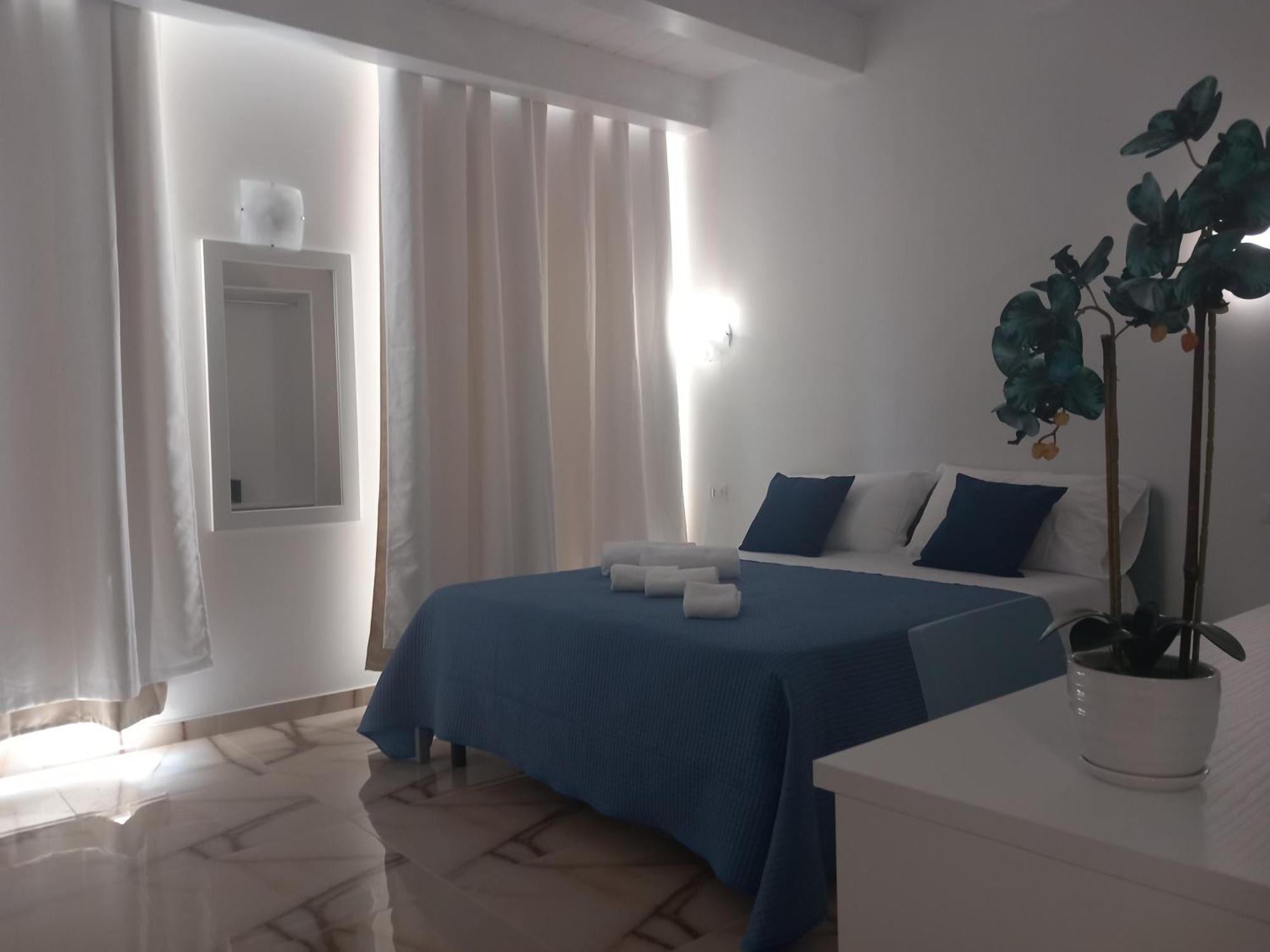 Deluxe Double Room,1677878706:JPEG