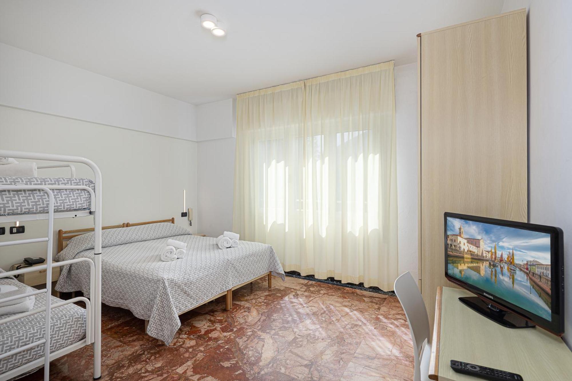 Standard Quadruple Room