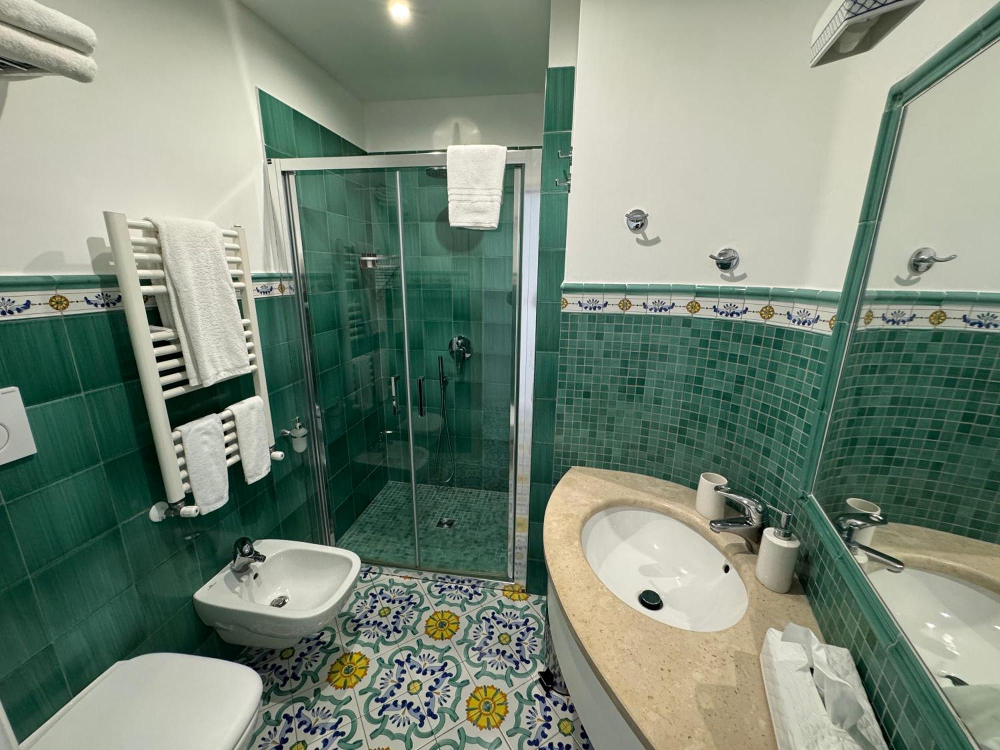 Suite Terrace,1678683657:JPEG