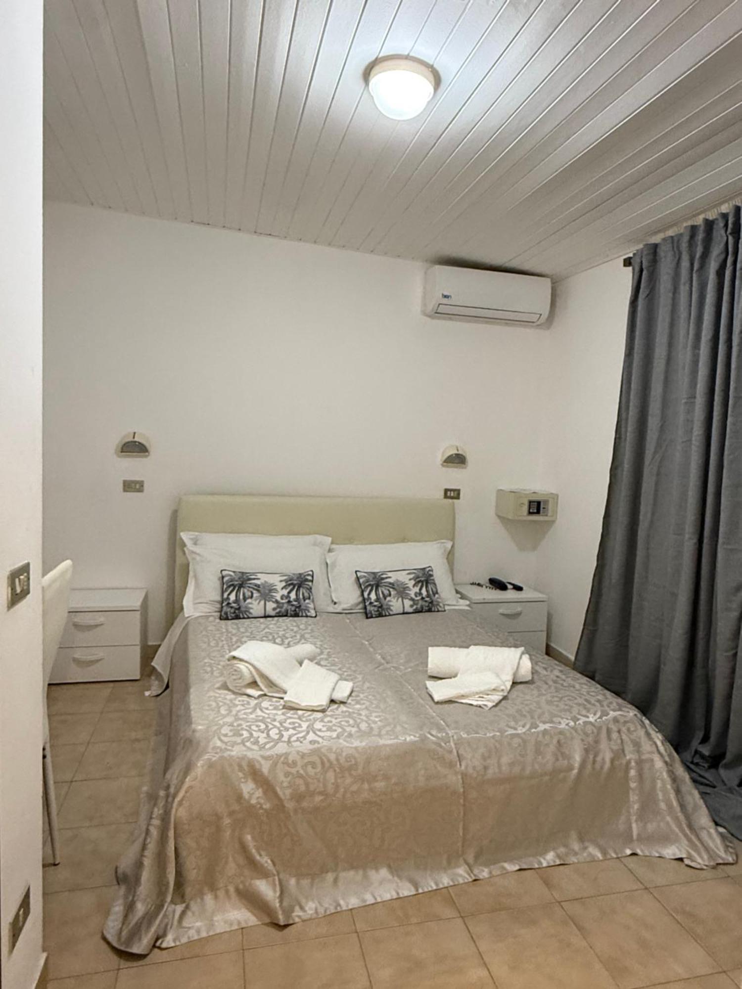 Economy Double Room,1678685875:JPEG