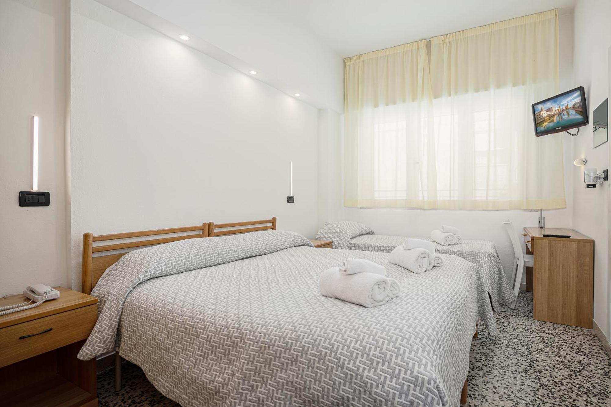 Triple Room Sea View