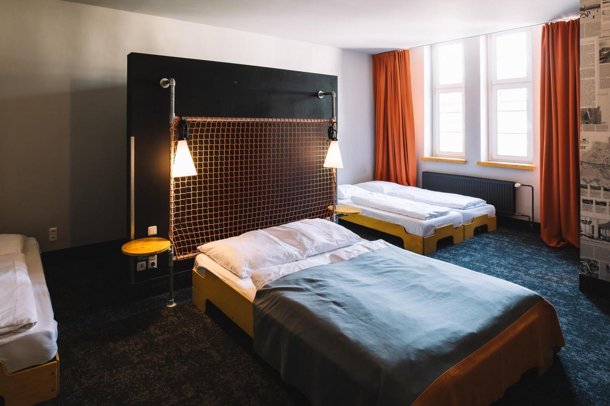 5-Bed Room,1679582177:JPEG