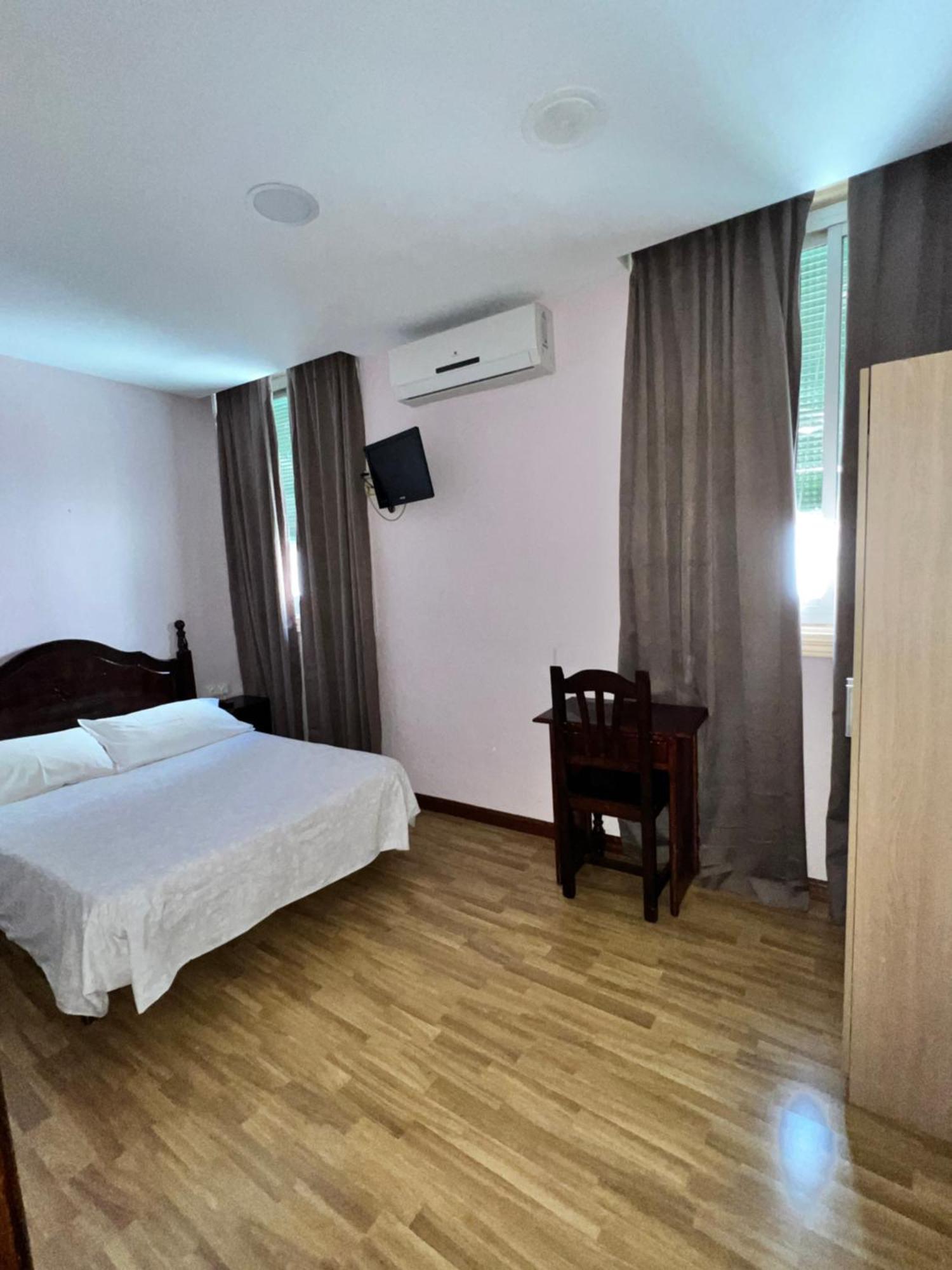 Double or Twin Room,1679584388:JPEG