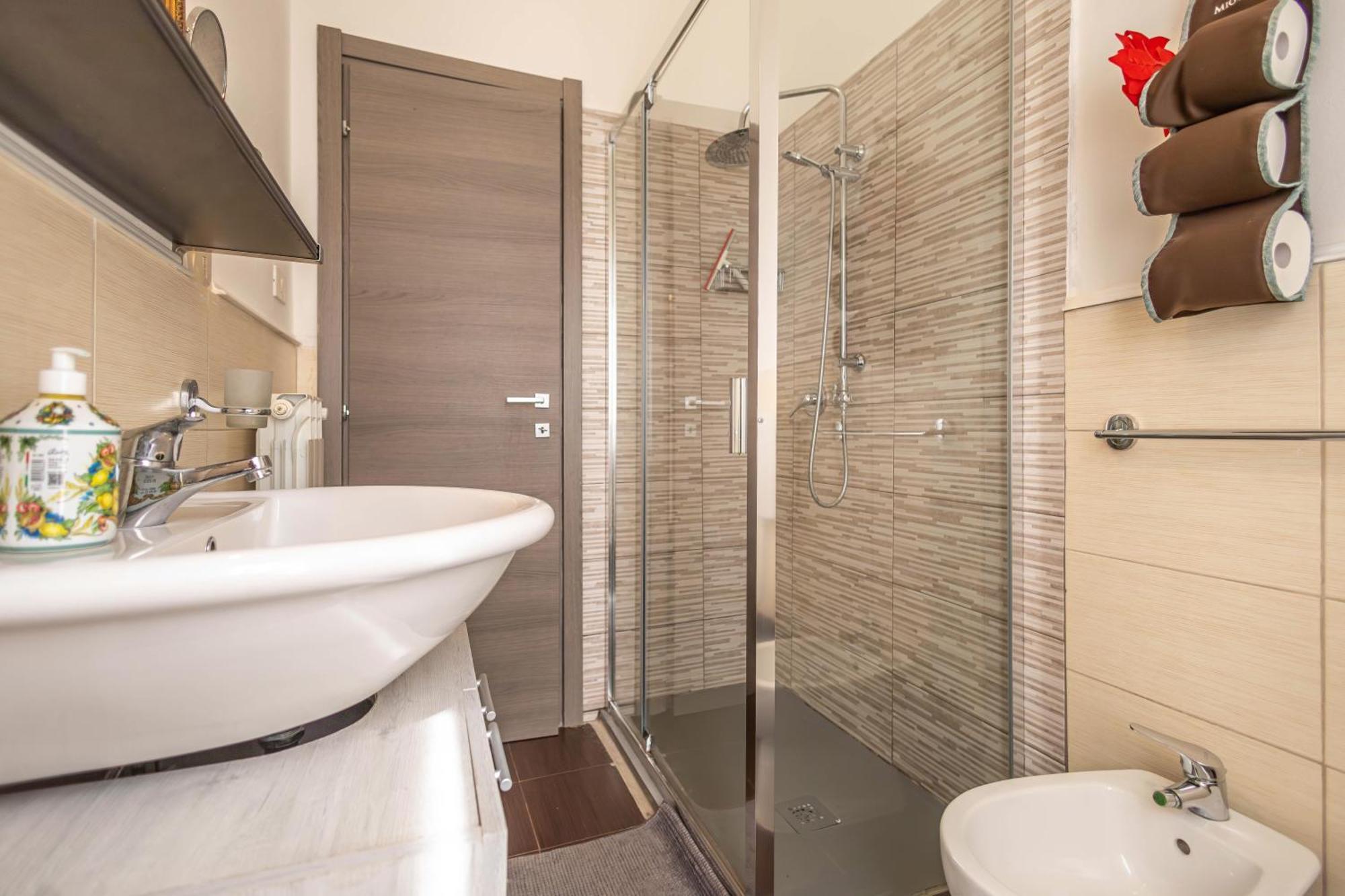 Double Room,1679697418:JPEG