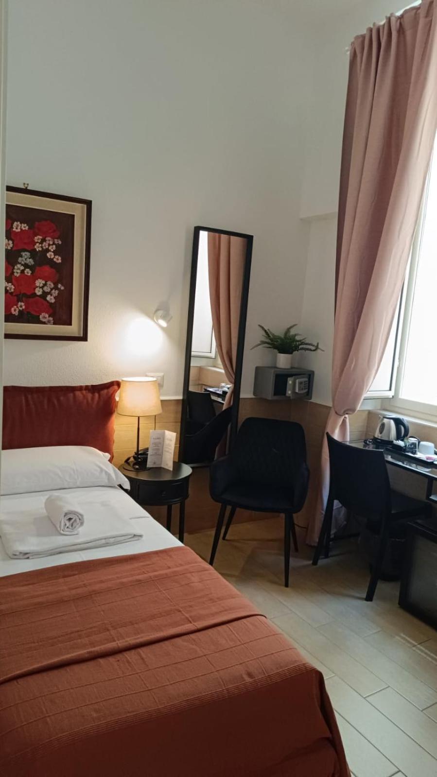 Single Room,1681873306:JPEG