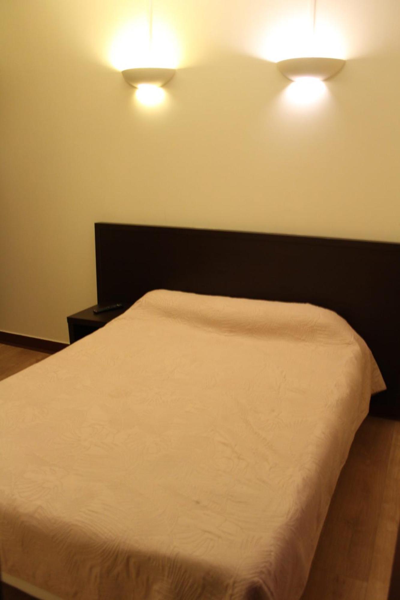Single Room,1680588731:JPEG