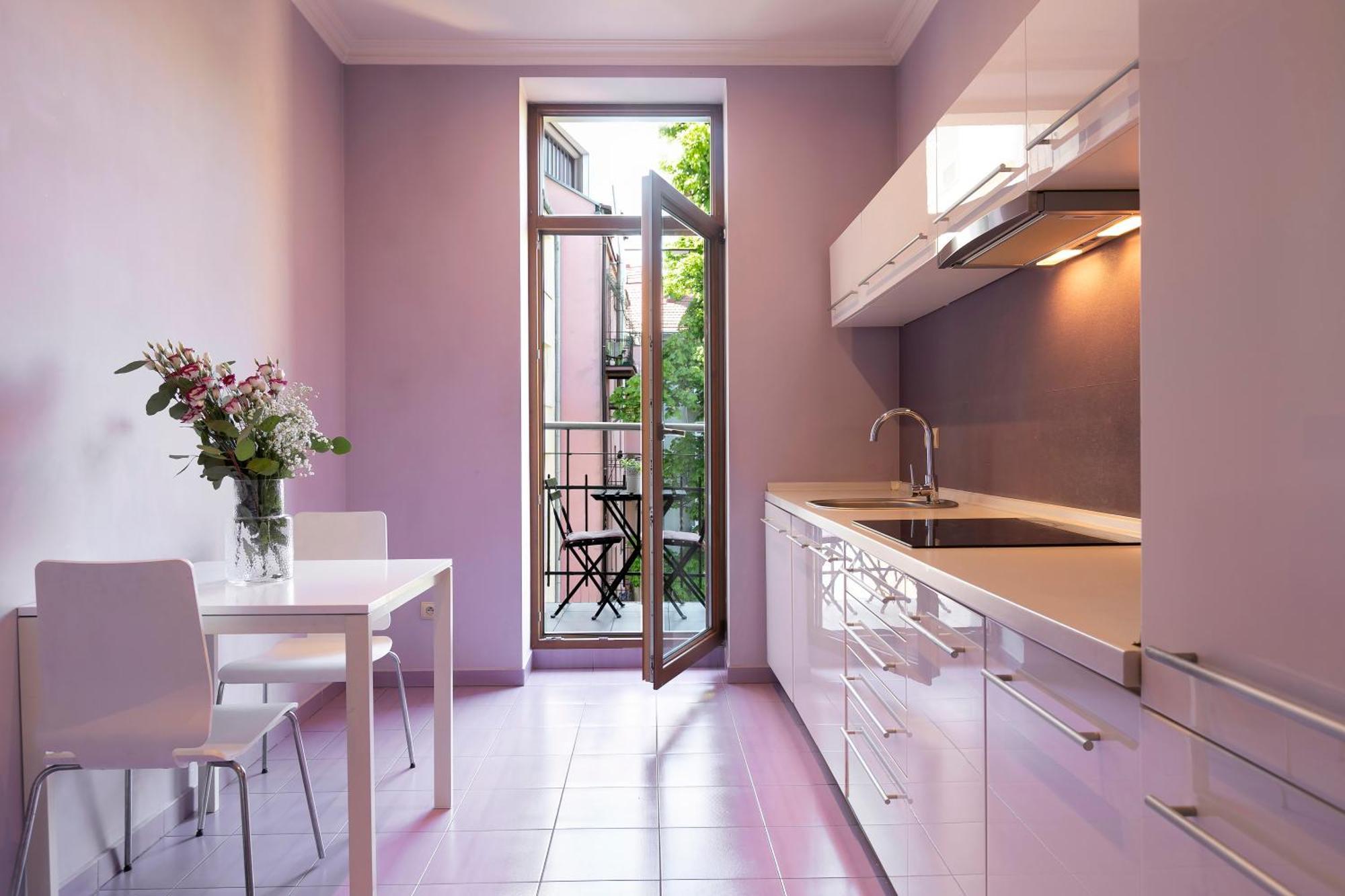 Apartamento de 1 dormitorio con balcón