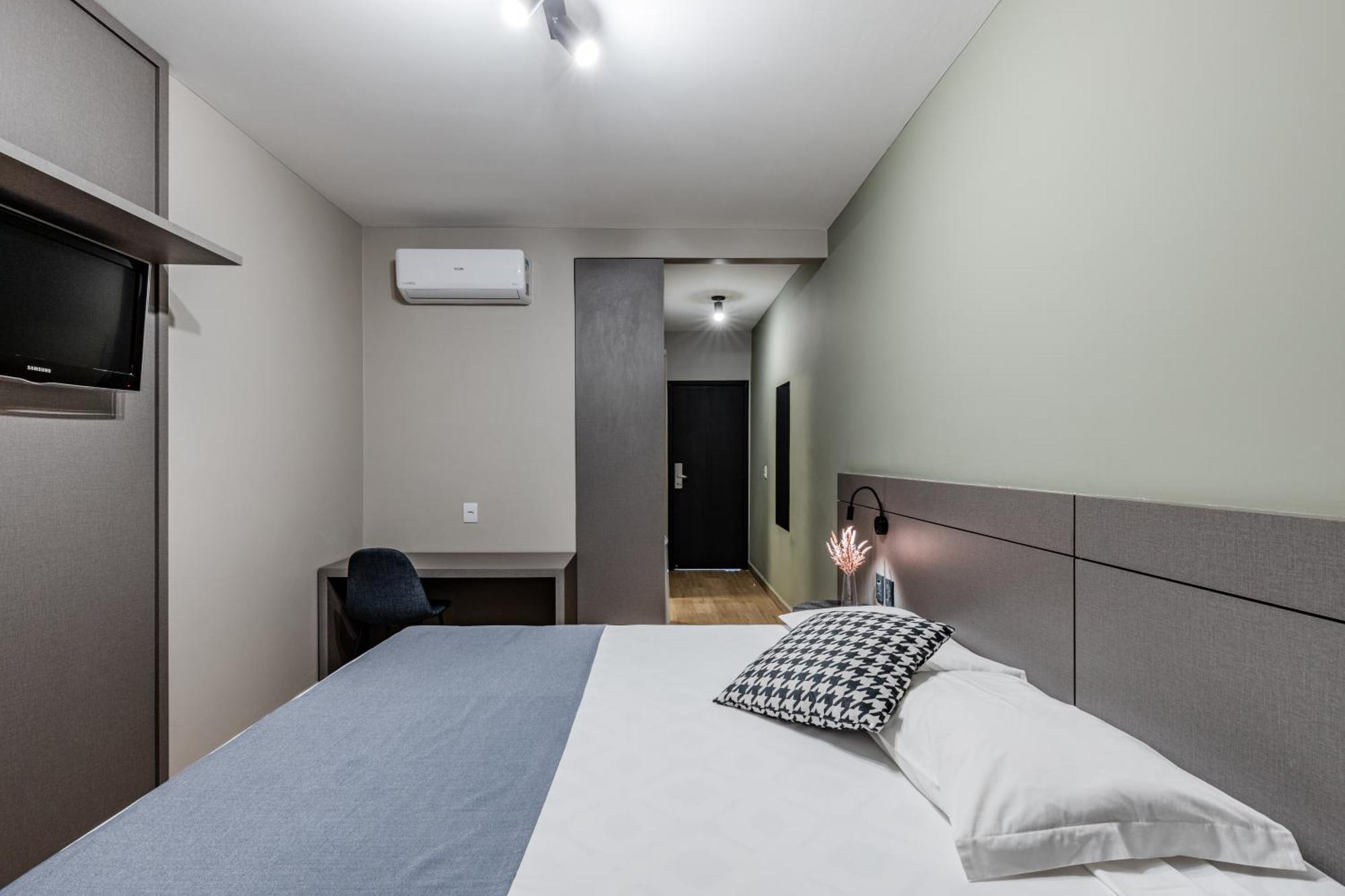 Deluxe Double Room,1681733998:JPEG