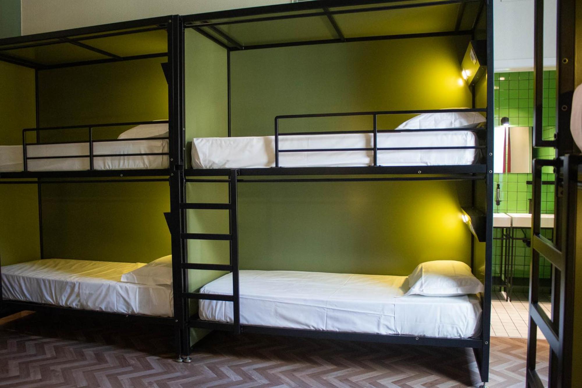 6-Bed Mixed Dormitory Room,1681835337:JPEG