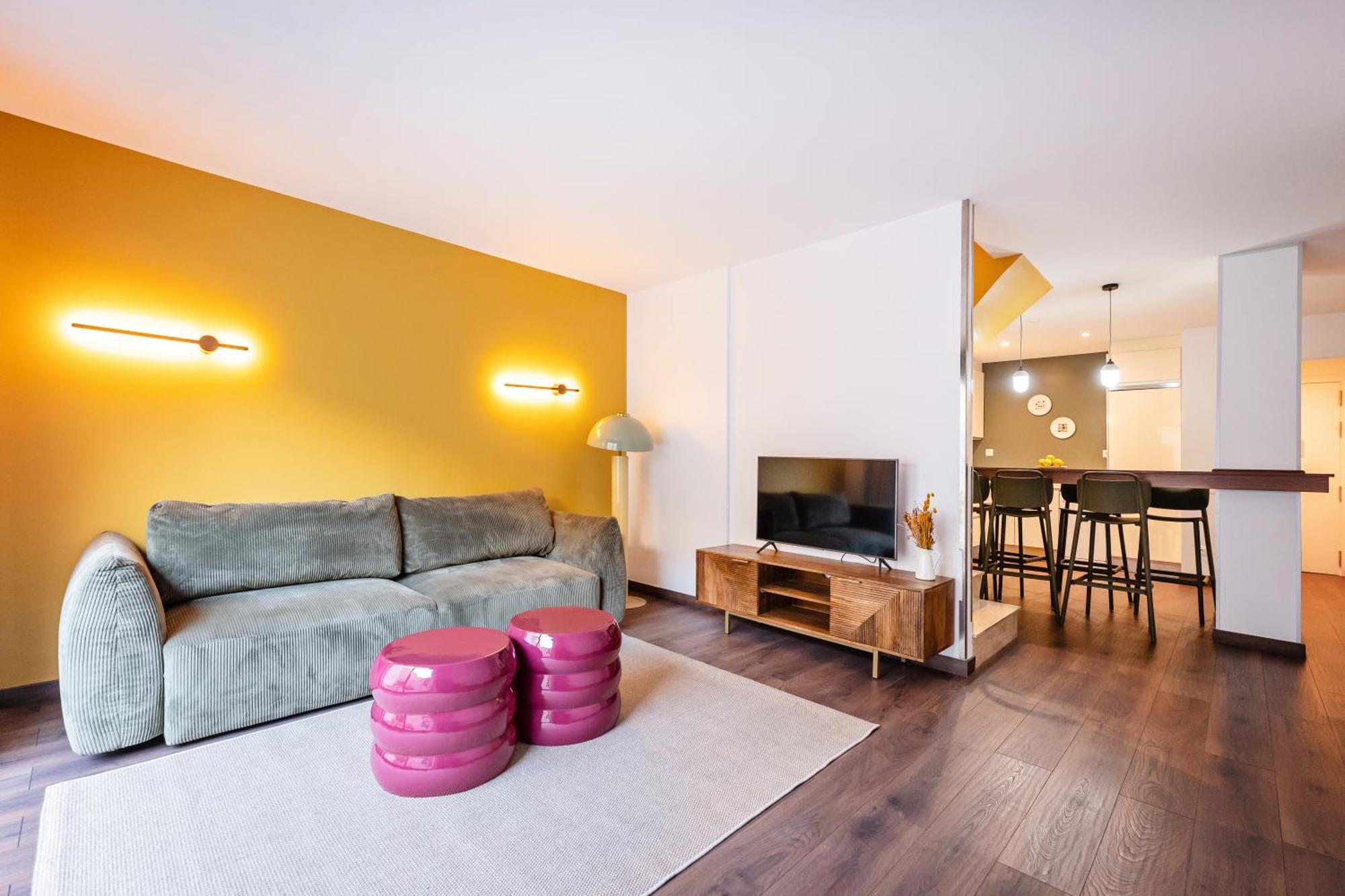 Two-Bedroom Apartment,1683019699:JPEG