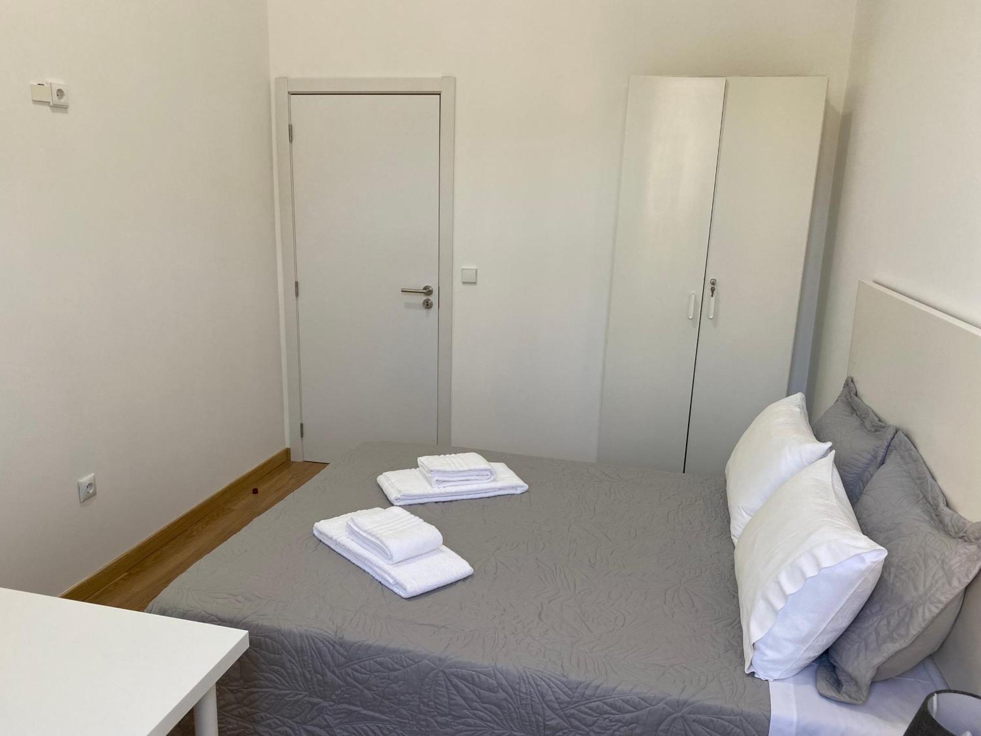 Two-Bedroom Deluxe Apartment