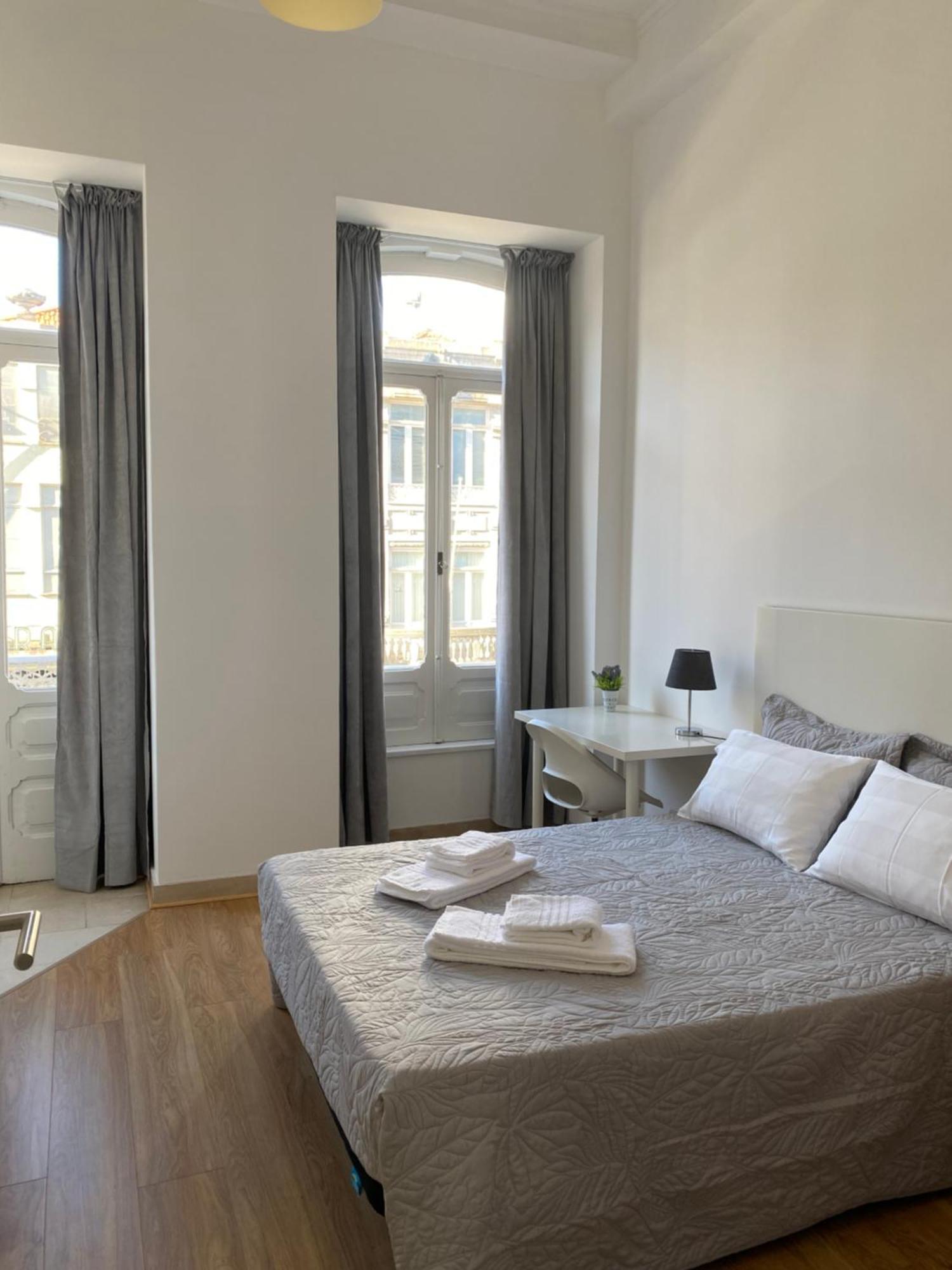 Two-Bedroom Deluxe Apartment