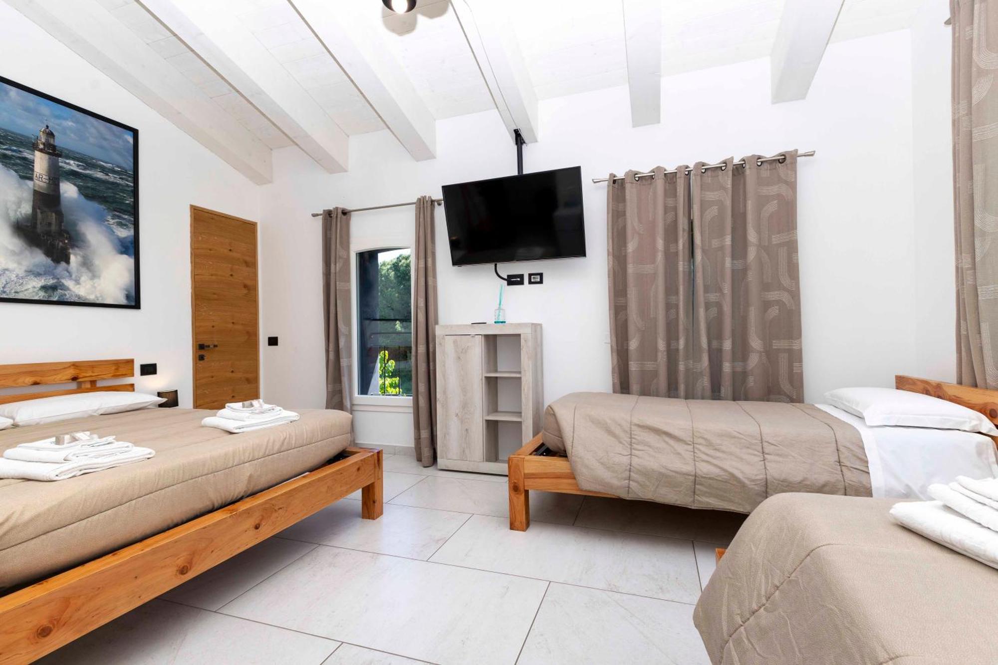 Premium Quadruple Room