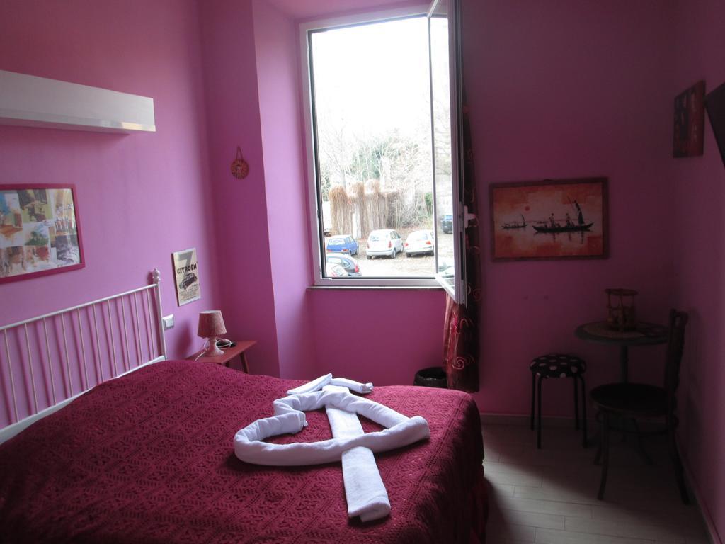 Single Room Private Bathroom