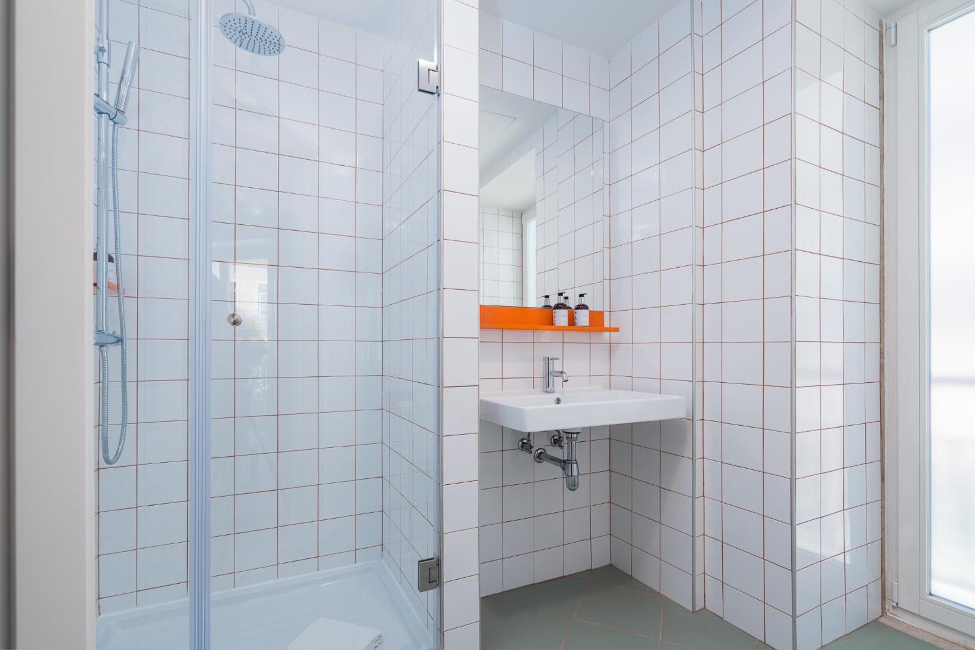 6-Bed Mixed Dormitory Room